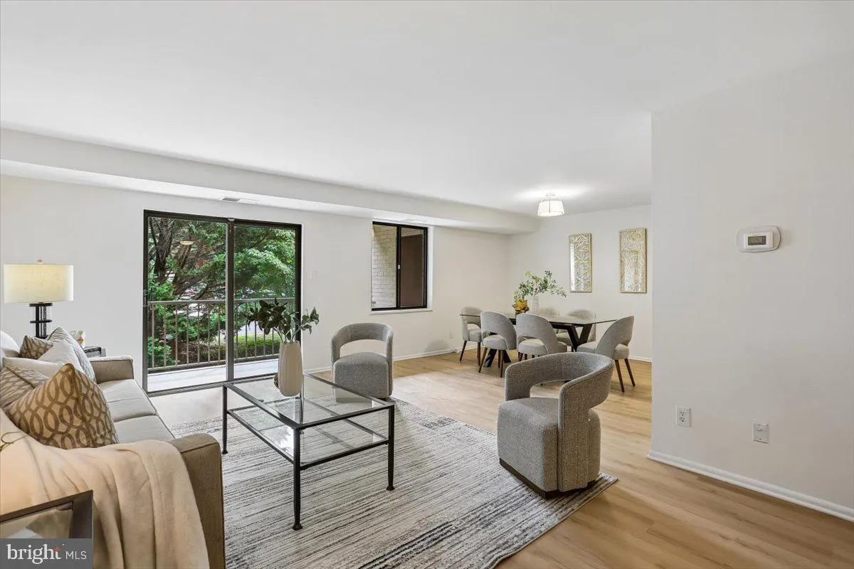 7425 DEMOCRACY BOULEVARD, Bethesda, MD 20817