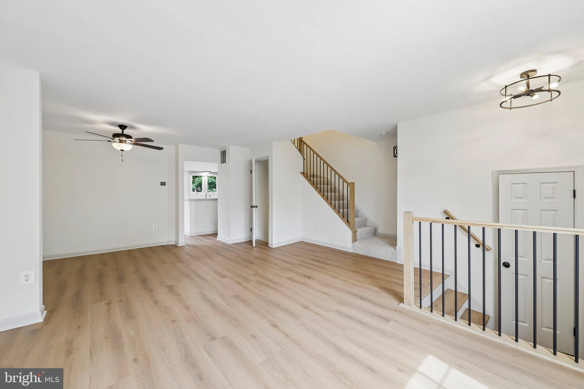 14608 FLOWER HILL COURT, Centreville, VA 20120