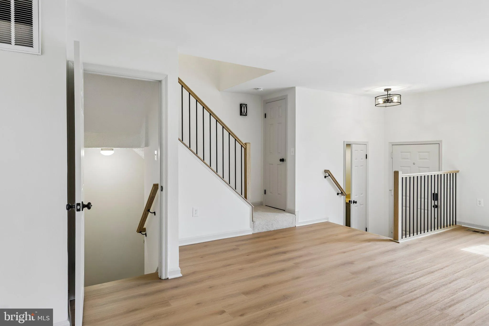 14608 FLOWER HILL COURT, Centreville, VA 20120