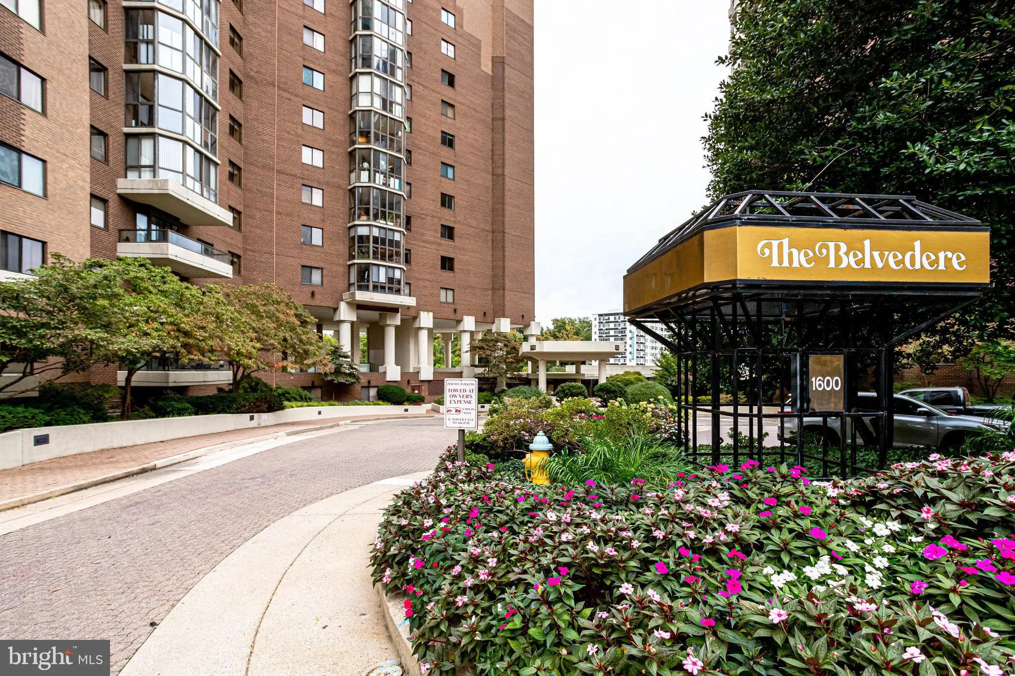 1600 OAK STREET, Arlington, VA 22209