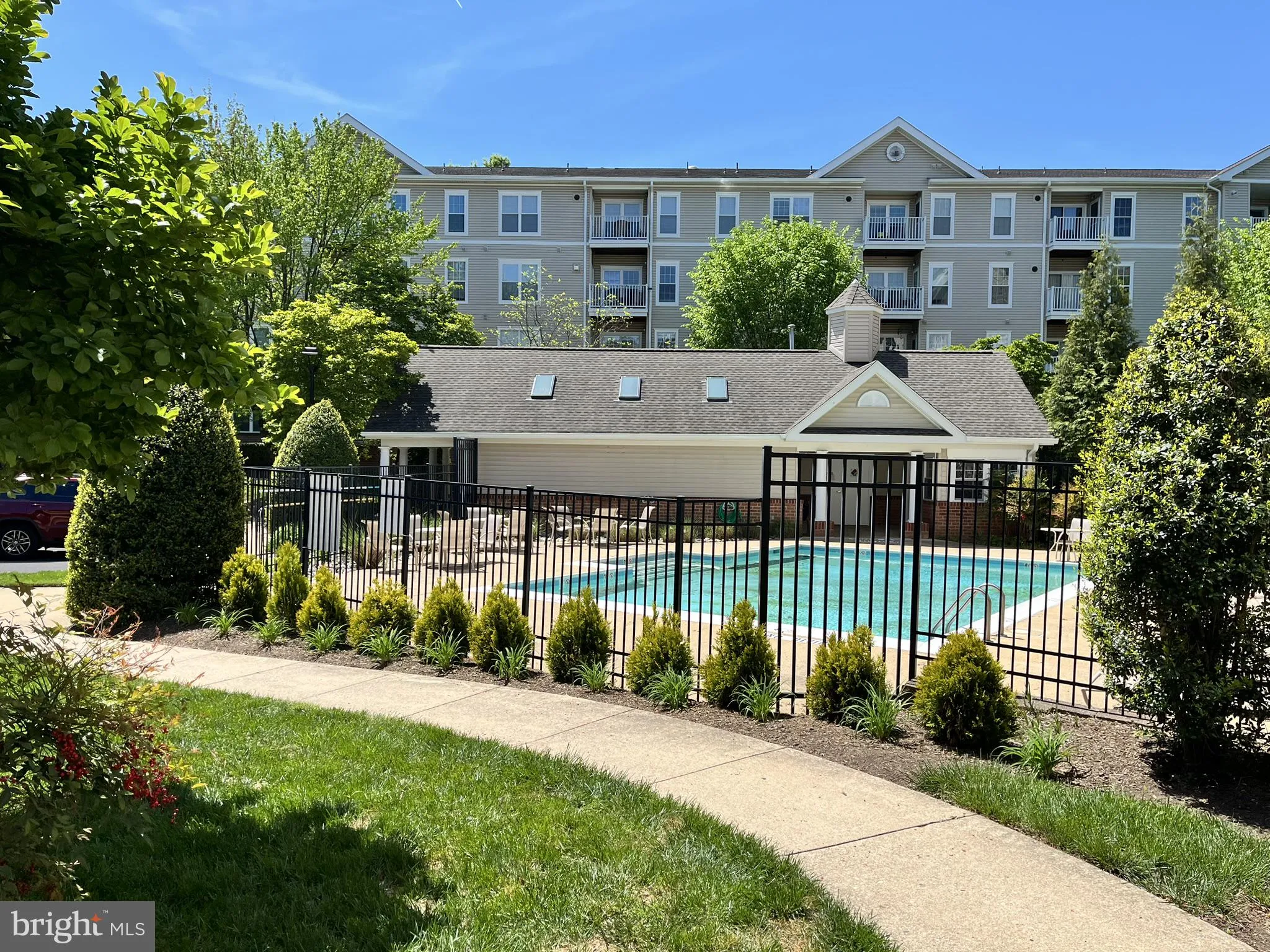 6990 FALLS REACH DRIVE, Falls Church, VA 22043
