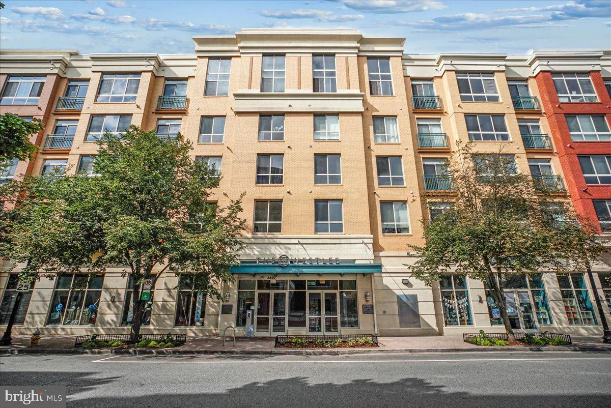 2200 WESTMORELAND STREET, Arlington, VA 22213