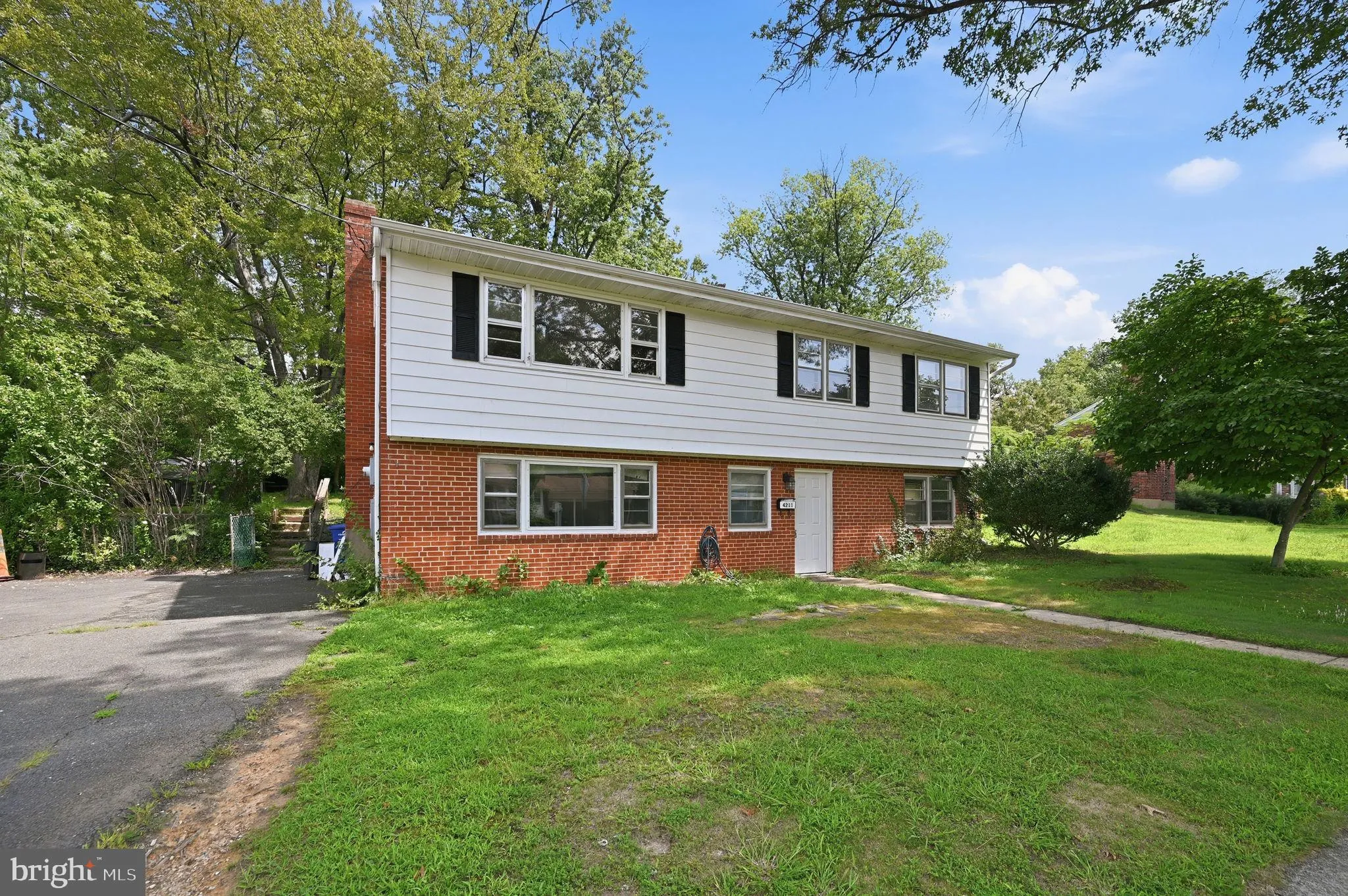 4211 UNIVERSITY DRIVE, Fairfax, VA 22030
