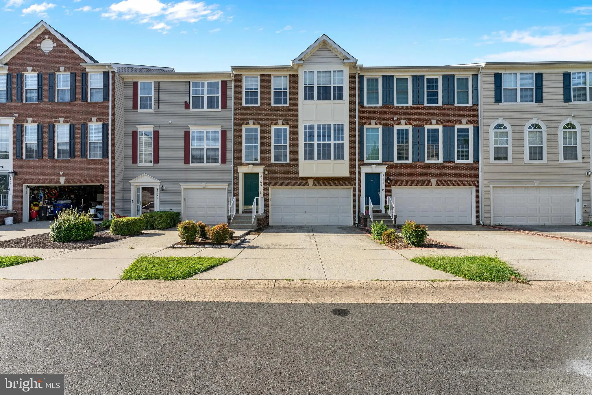 42795 SHALER STREET, Chantilly, VA 20152
