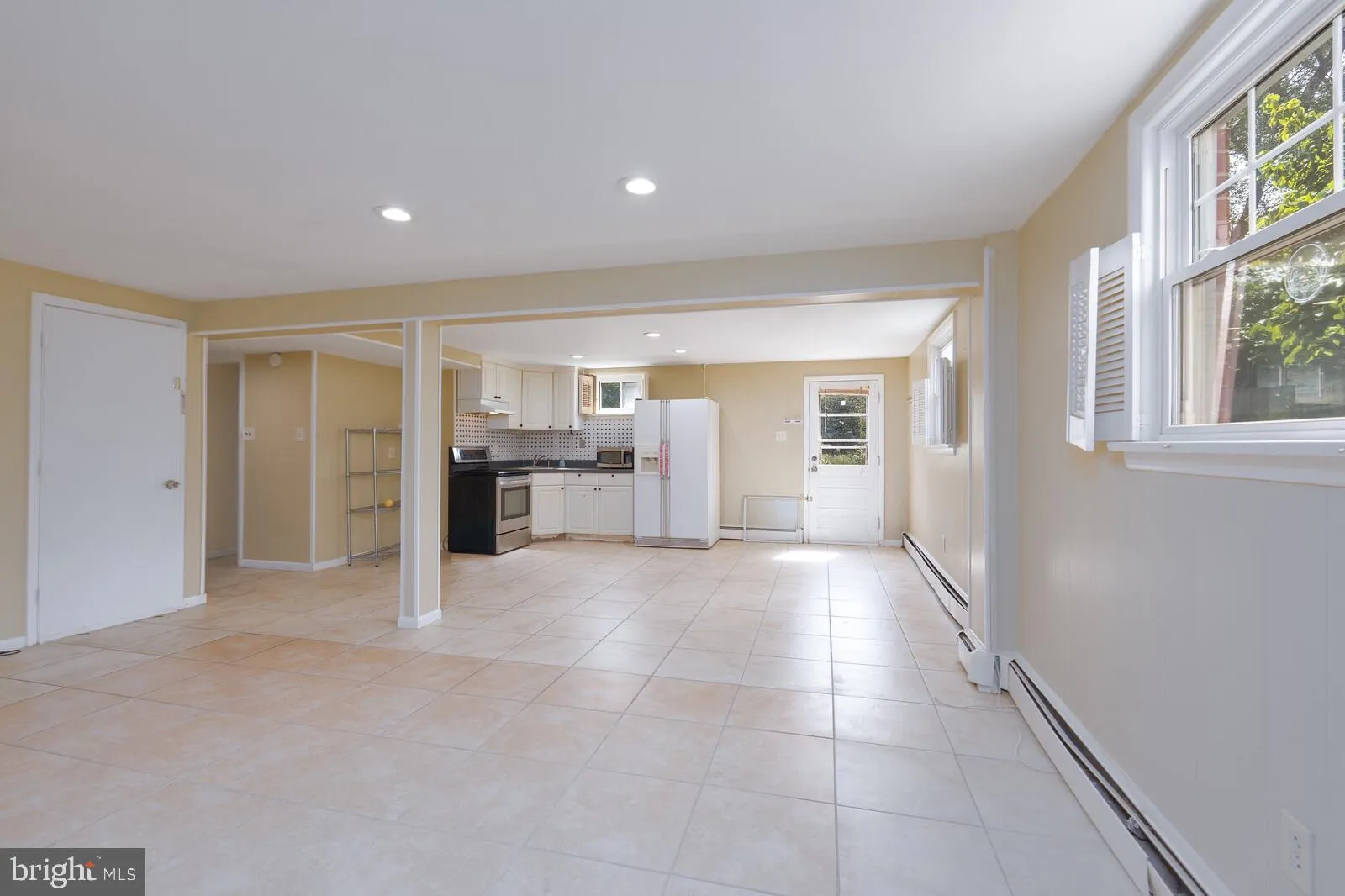 12512 CIRCLE DRIVE, Rockville, MD 20850