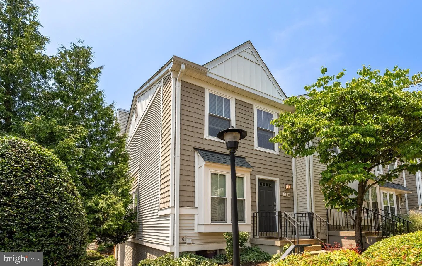 3831 9TH ROAD, Arlington, VA 22204