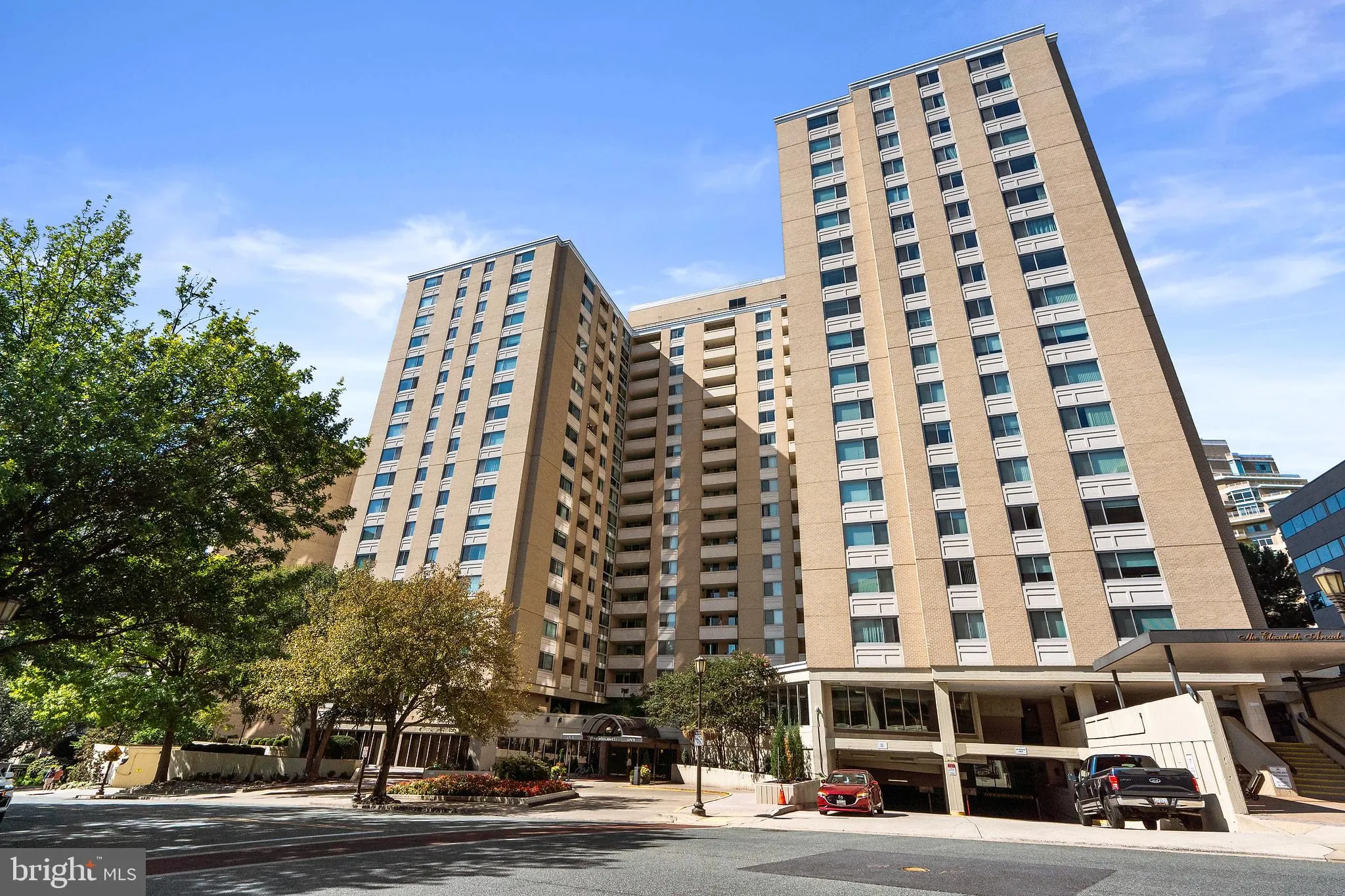 4601 PARK AVENUE, Chevy Chase, MD 20815