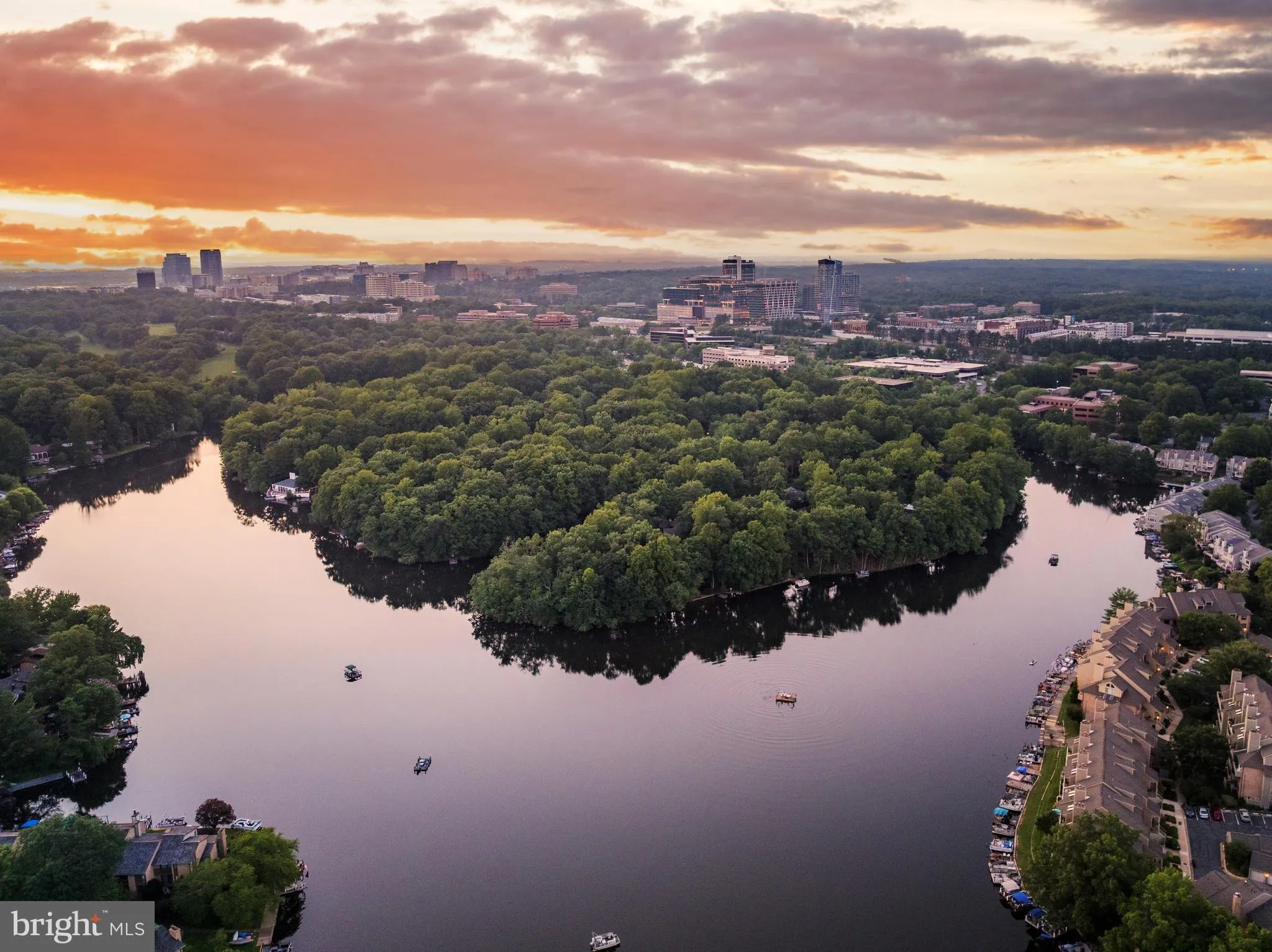11322 DOCKSIDE CIRCLE, Reston, VA 20191