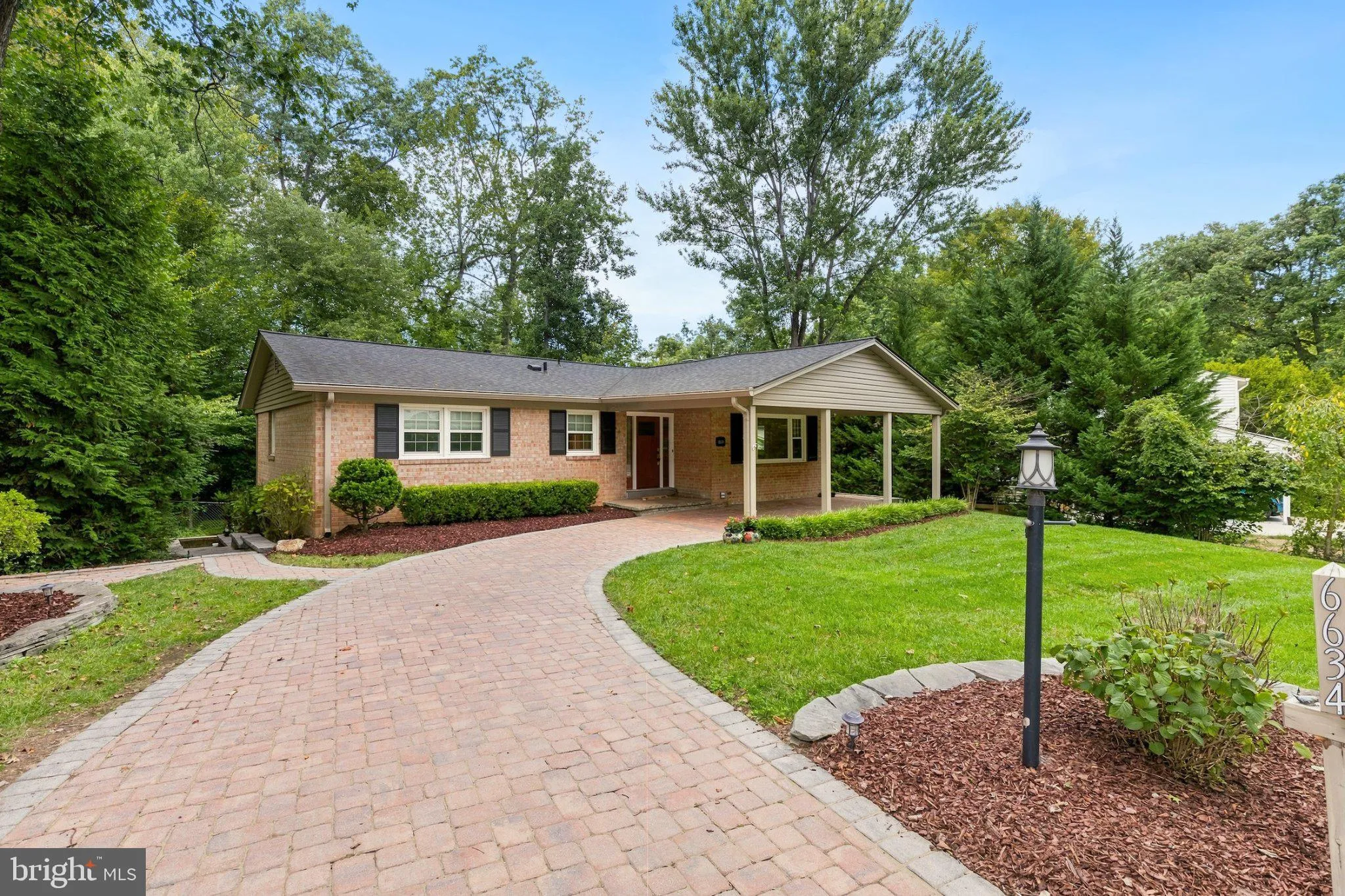 6634 REYNARD DRIVE, Springfield, VA 22152