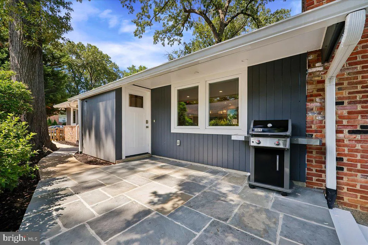 8407 TAHONA DRIVE, Silver Spring, MD 20903