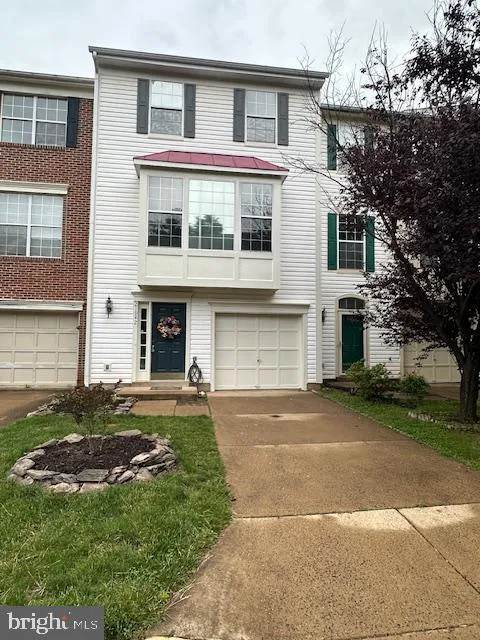 21942 THOMPSON SQUARE, Sterling, VA 20166