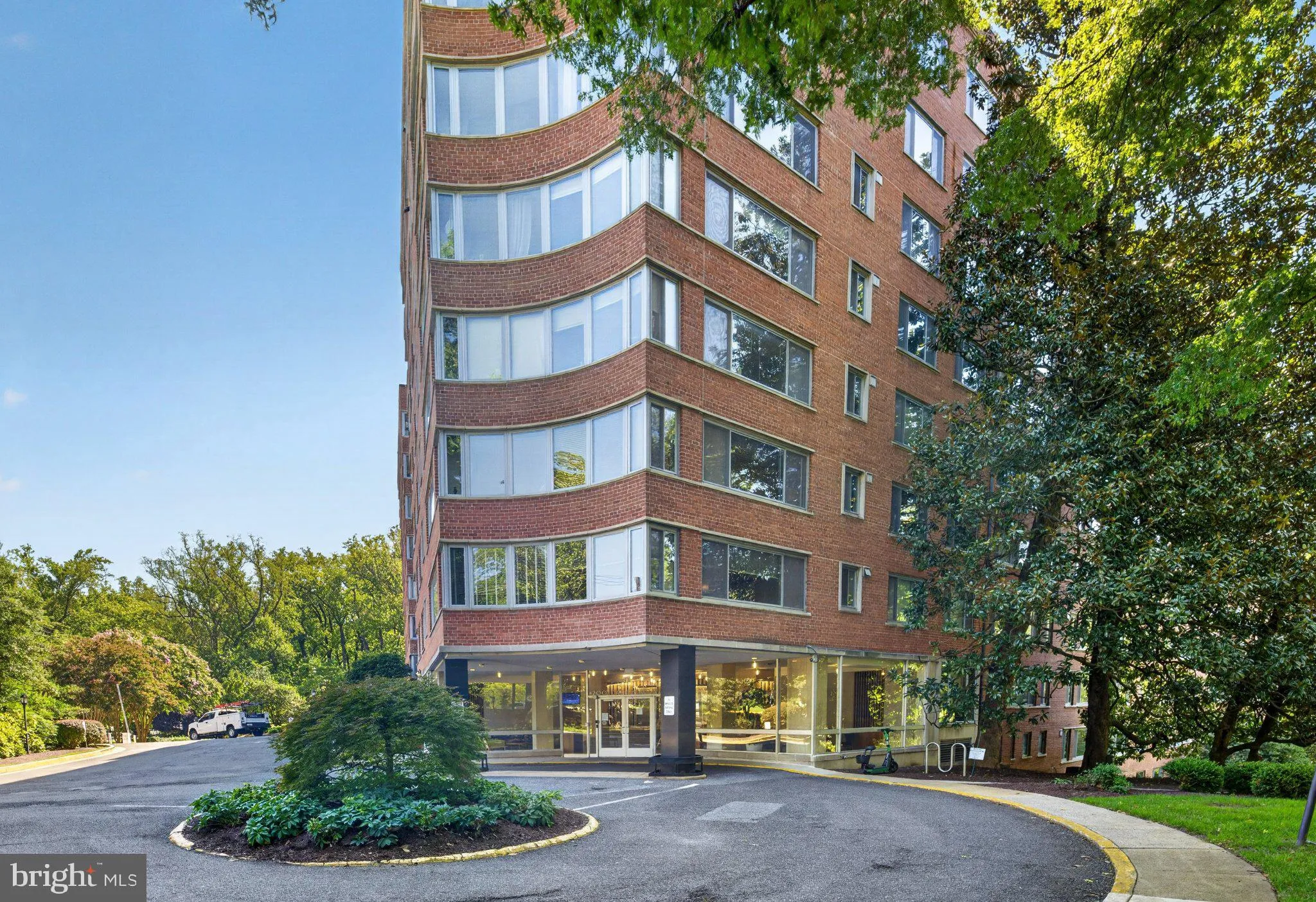 4200 CATHEDRAL AVENUE, Washington, DC 20016