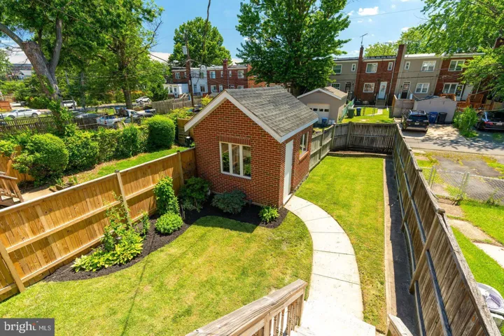 247 Evans Ln, Alexandria, Virginia 22305