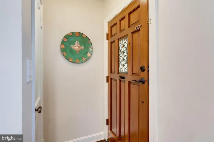 247 Evans Ln, Alexandria, Virginia 22305