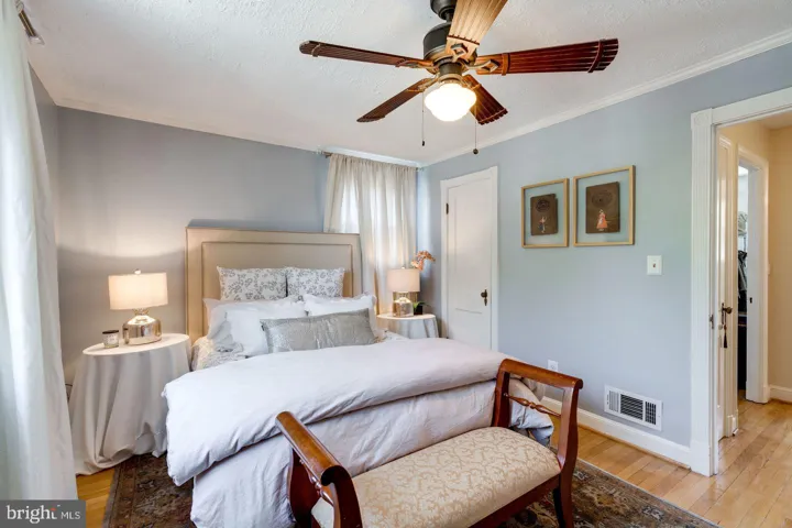 247 Evans Ln, Alexandria, Virginia 22305