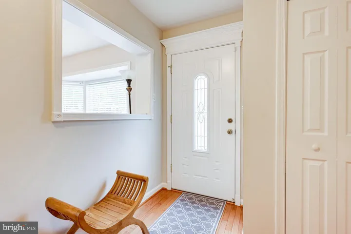 6295 Hillary Ct, Alexandria, Virginia 22315