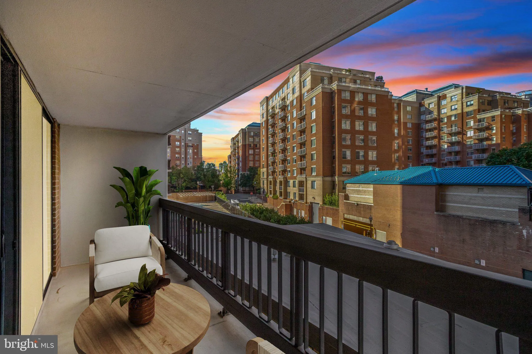 3800 FAIRFAX DRIVE, Arlington, VA 22203