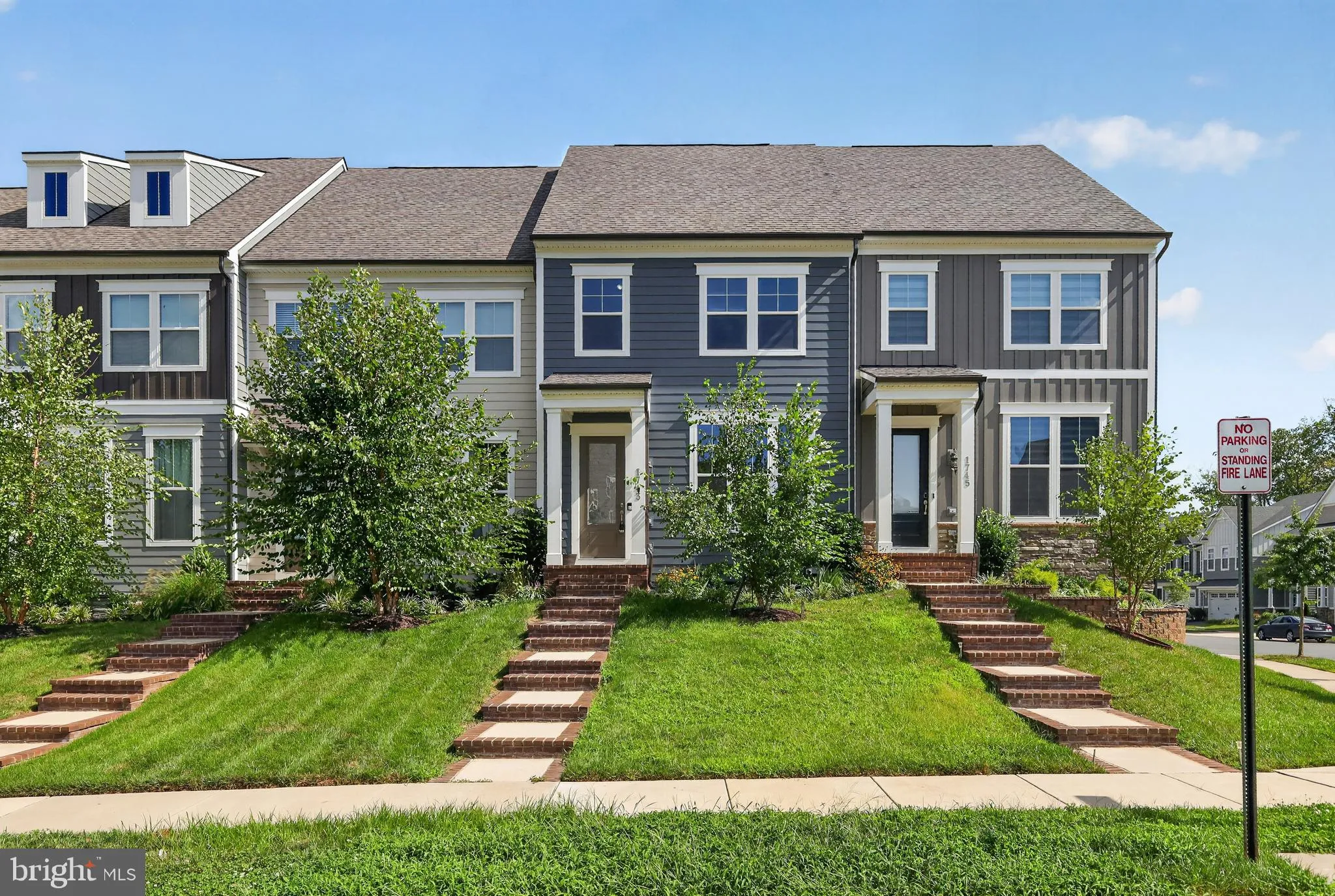 1743 AUTUMN MAPLE LEAF DRIVE, Dumfries, VA 22026