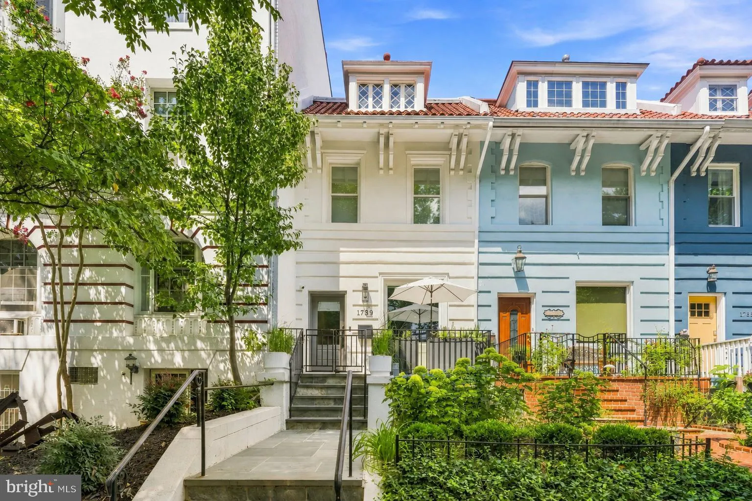 1739 LANIER PLACE, Washington, DC 20009