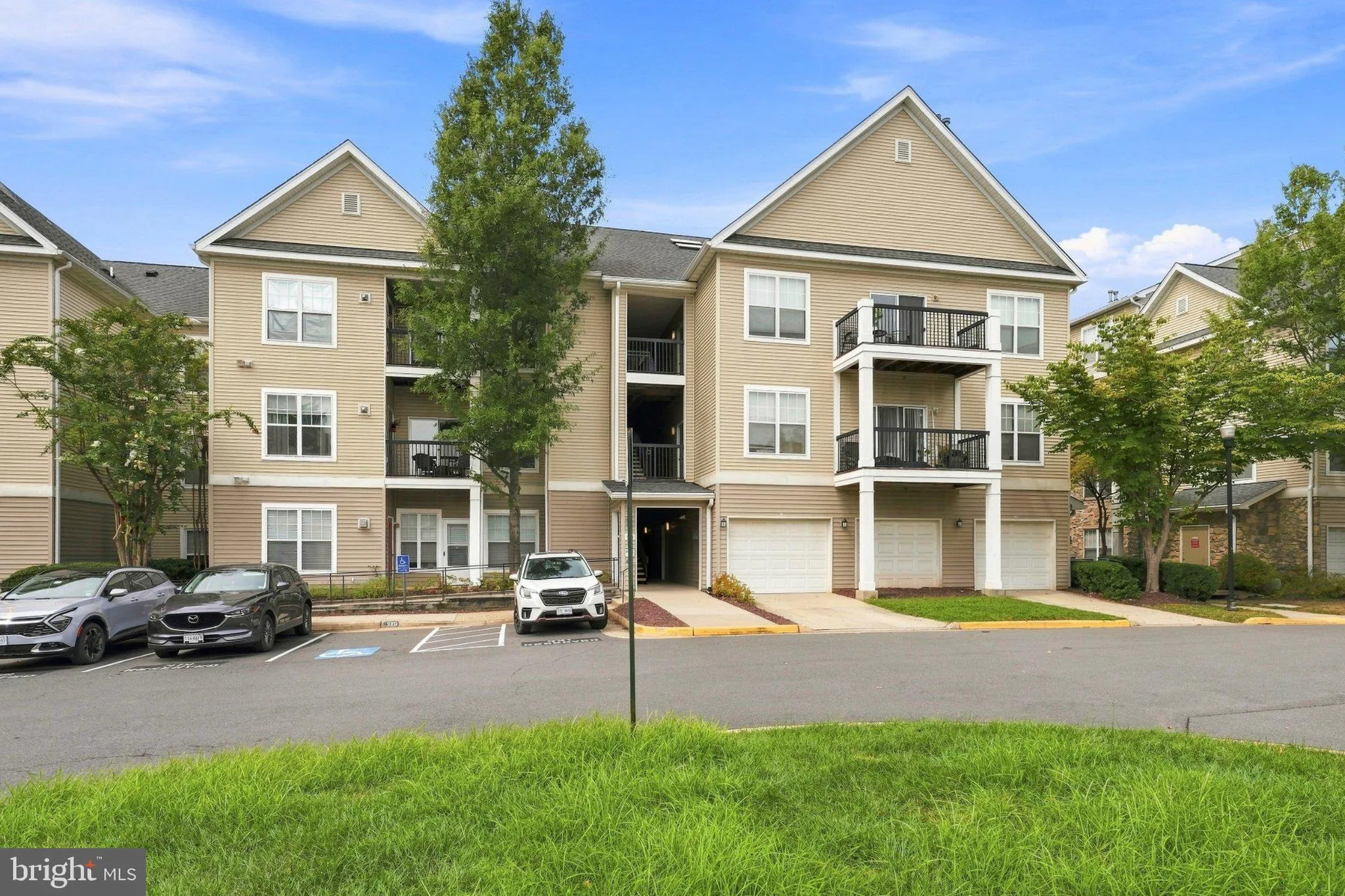 5124 BRITTNEY ELYSE CIRCLE, Centreville, VA 20120