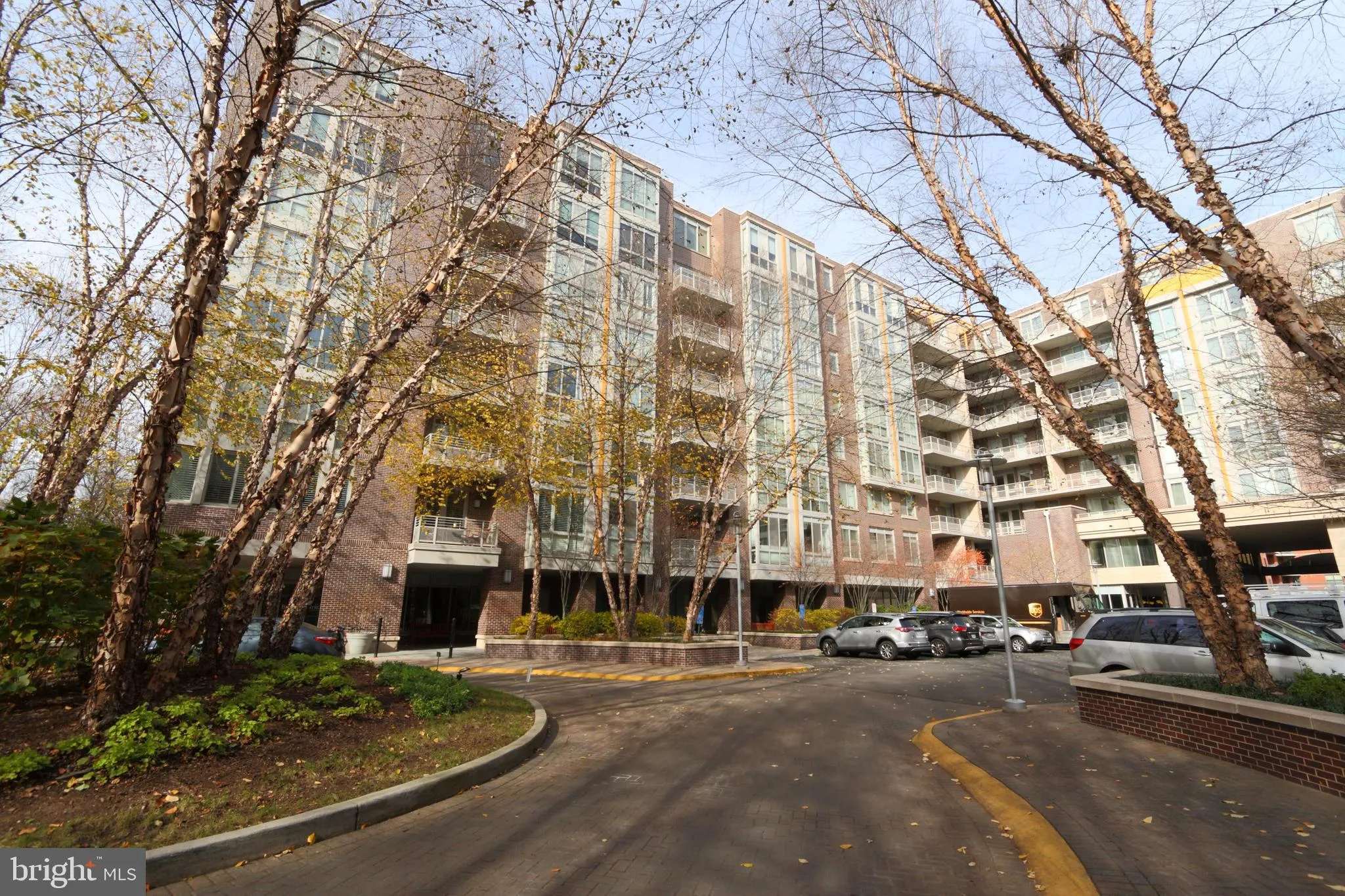 513 BROAD STREET, Falls Church, VA 22046