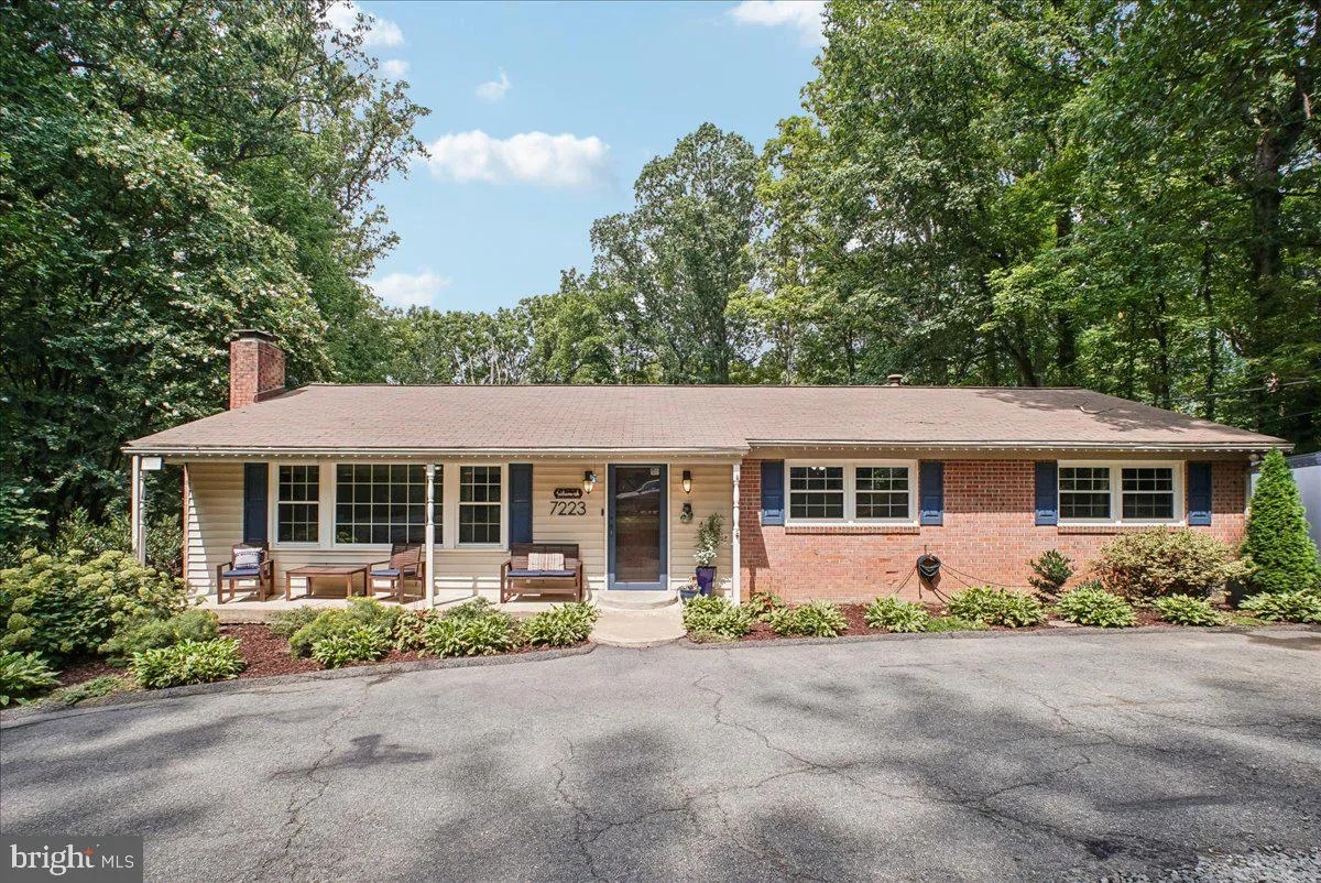 7223 ORIOLE AVENUE, Springfield, VA 22150
