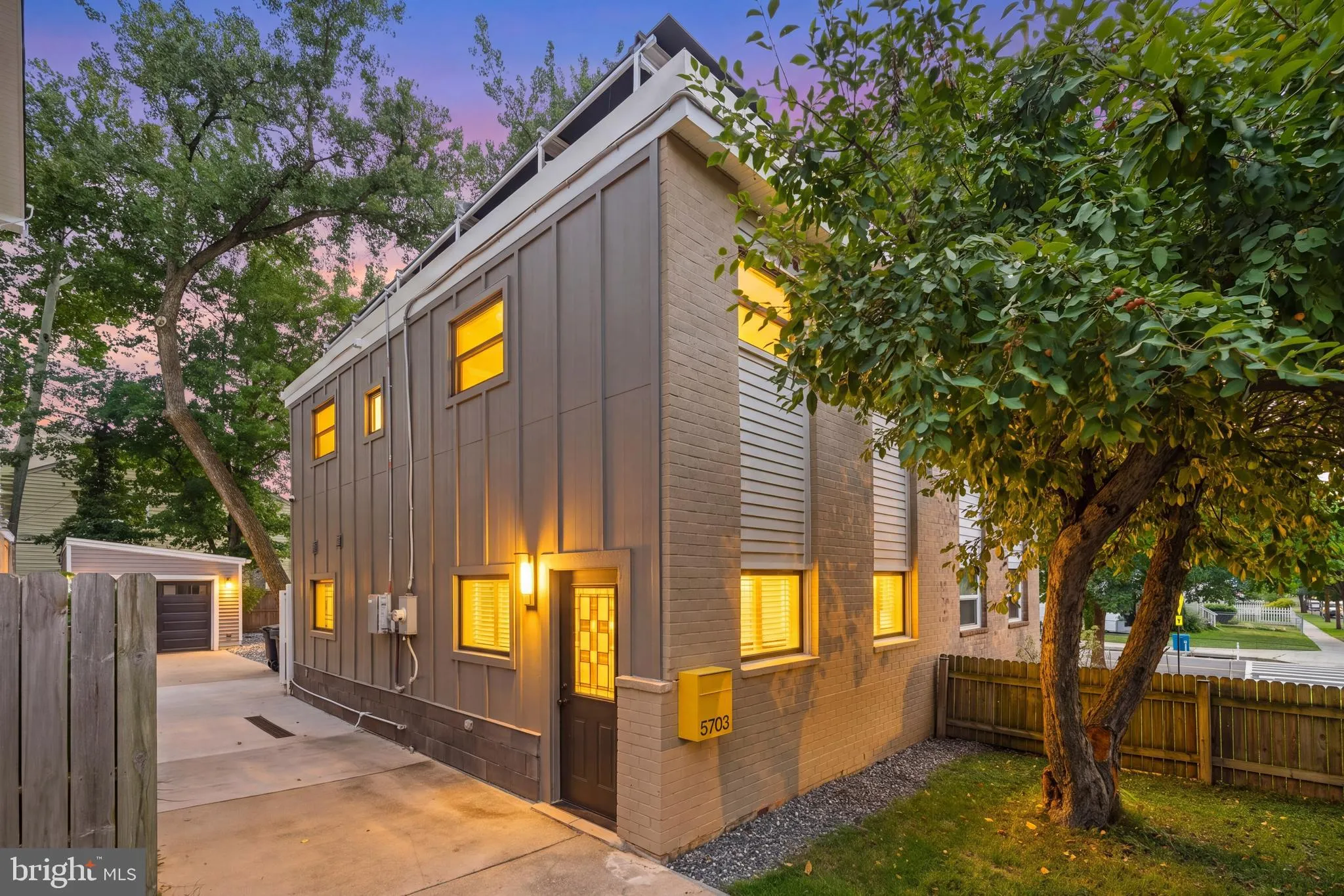 5703 EADS STREET, Washington, DC 20019