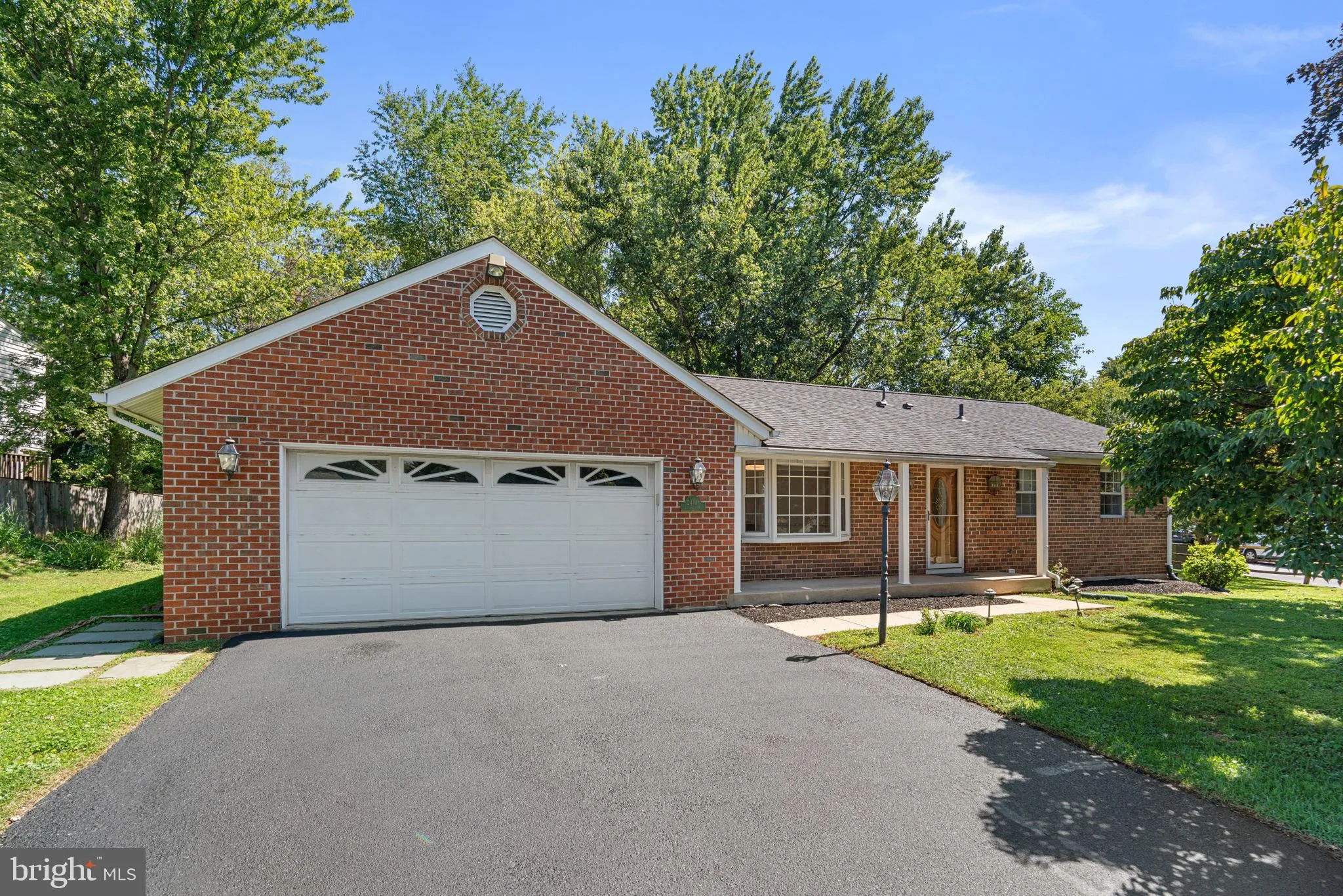 24101 LOG HOUSE ROAD, Gaithersburg, MD 20882