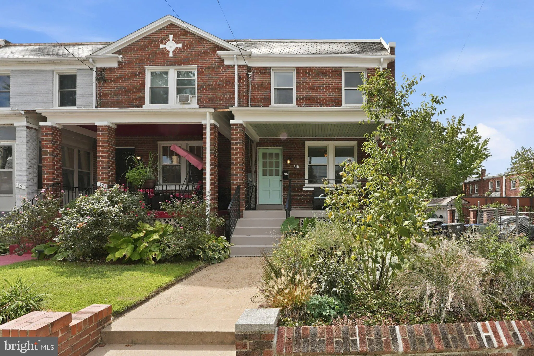 11 HAMILTON STREET, Washington, DC 20011