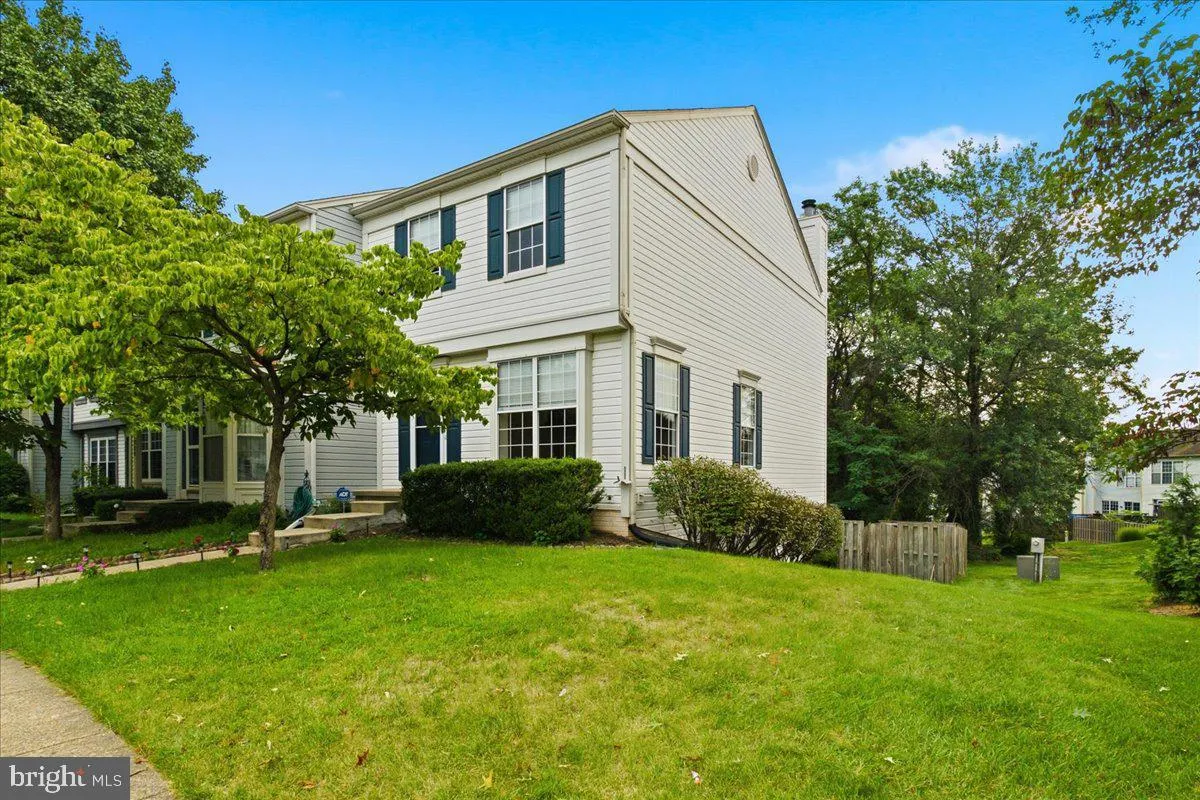 21028 COACH HOUSE SQUARE, Ashburn, VA 20147