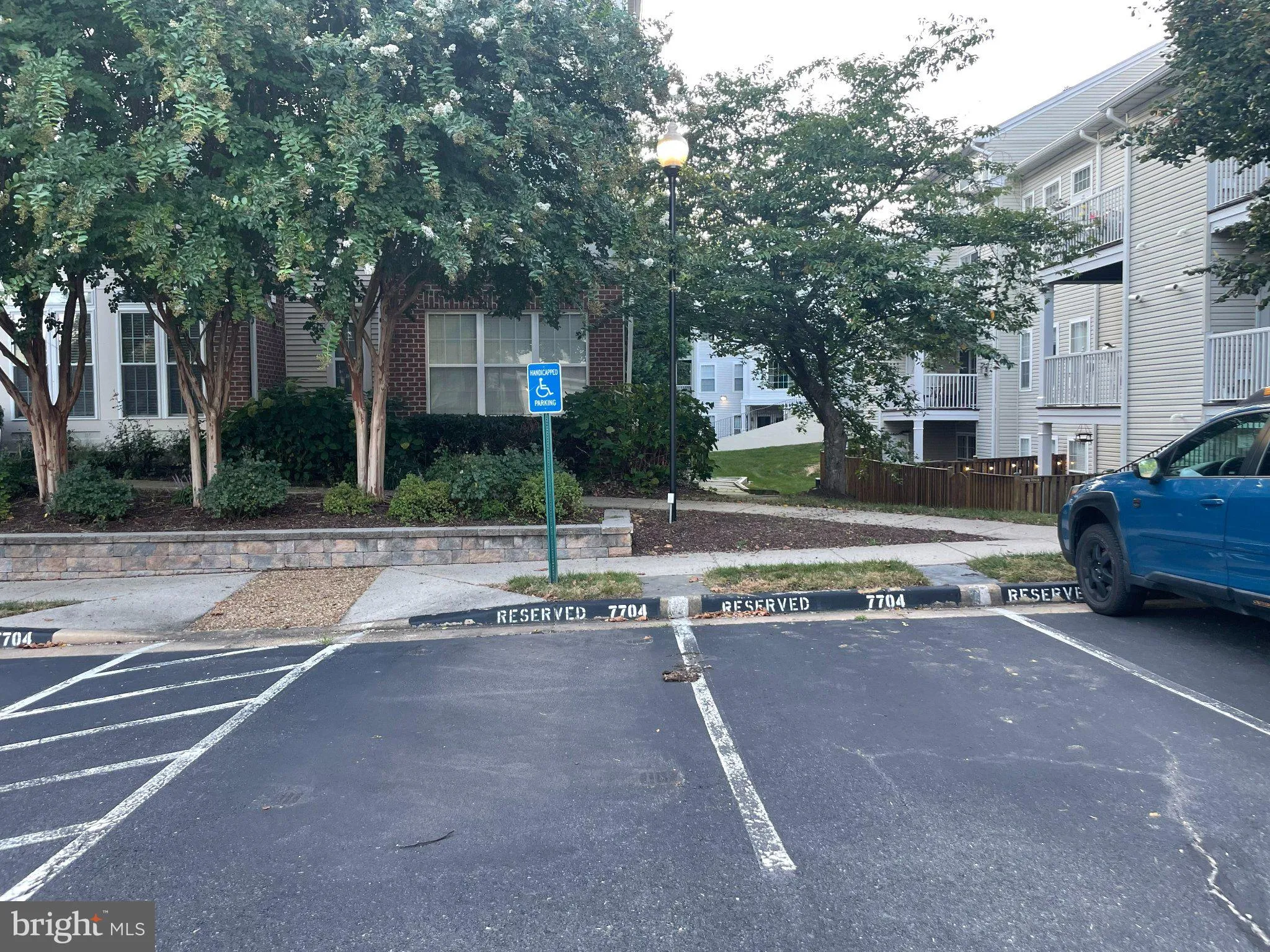 7704 HAYNES POINT WAY, Alexandria, VA 22315