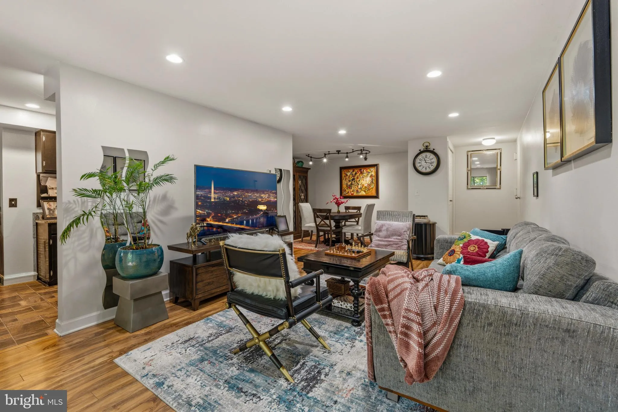 433 CHRISTOPHER AVENUE, Gaithersburg, MD 20879