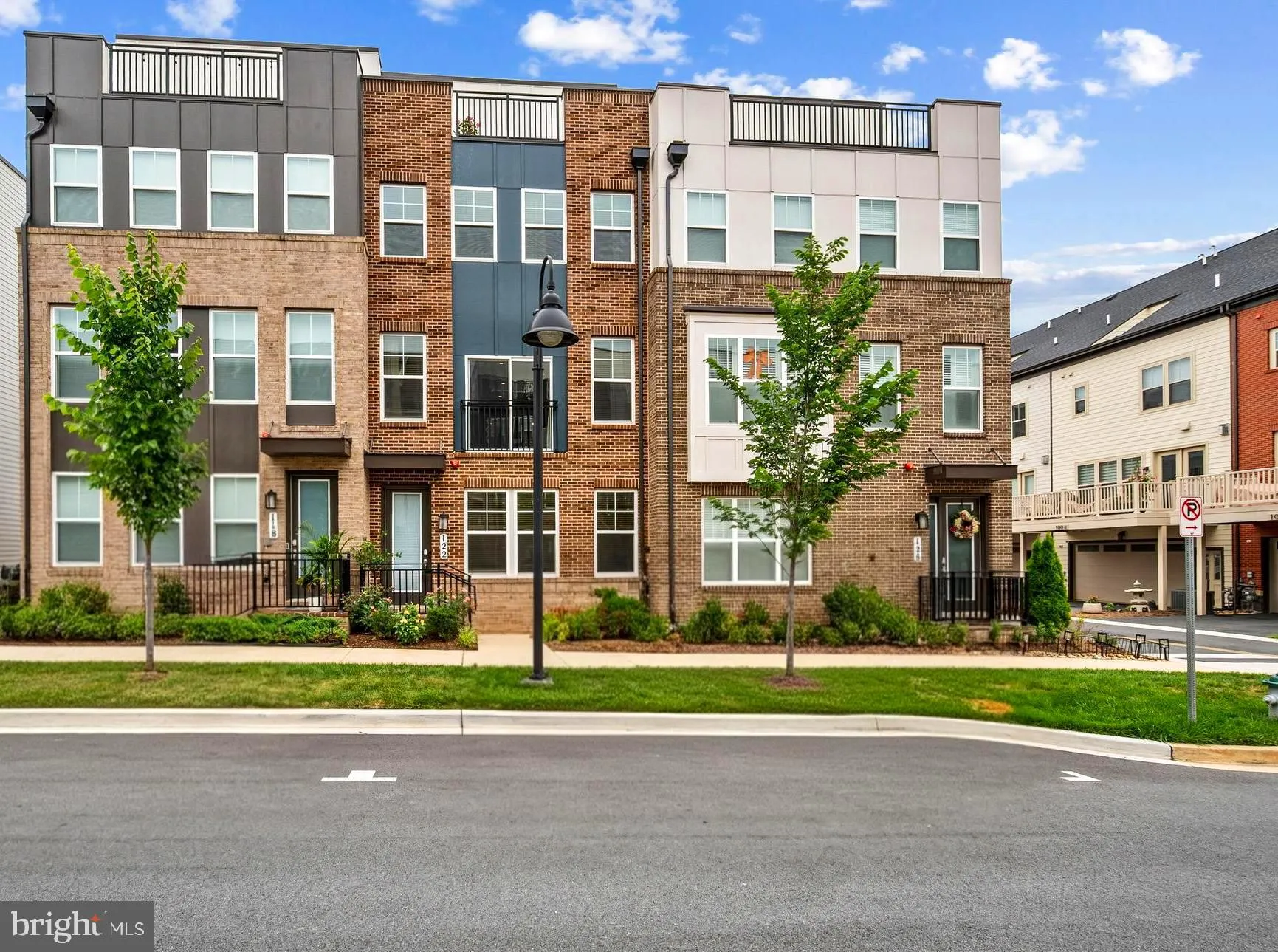 122 DICKENSON DRIVE, Gaithersburg, MD 20878