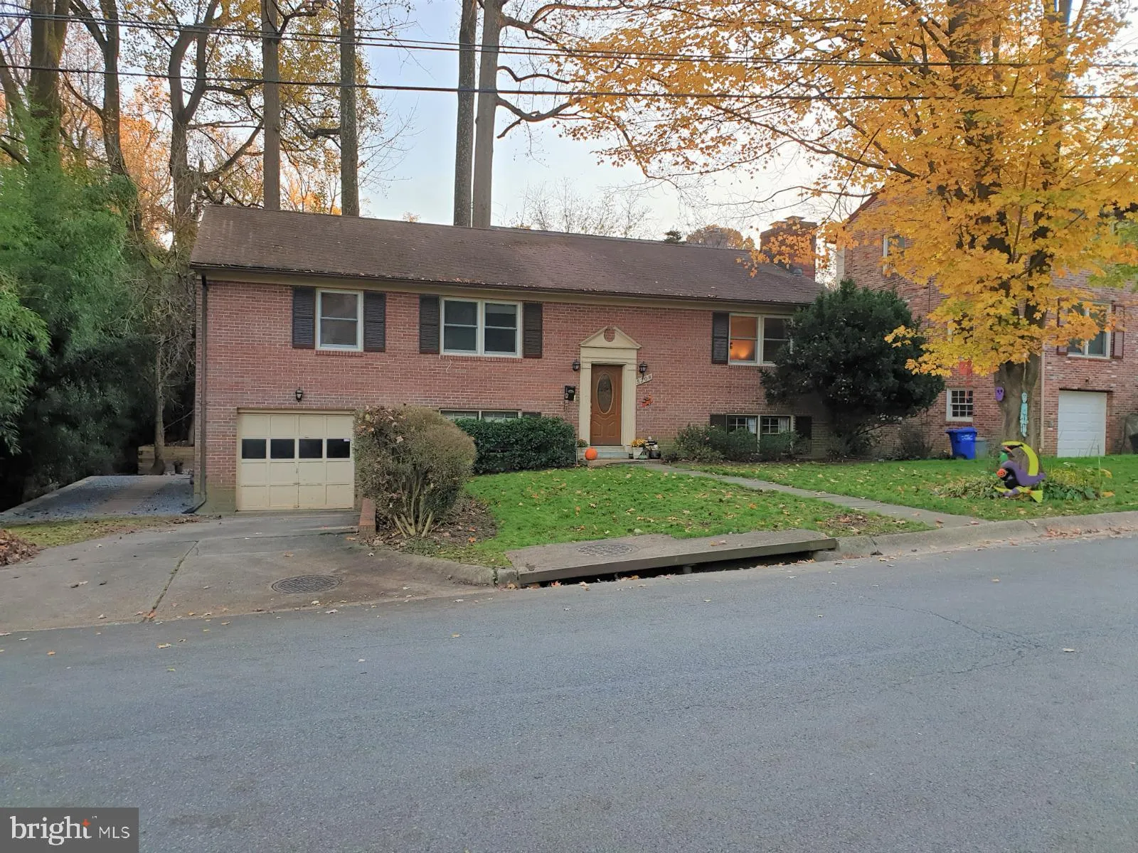 5208 ACACIA AVENUE, Bethesda, MD 20814