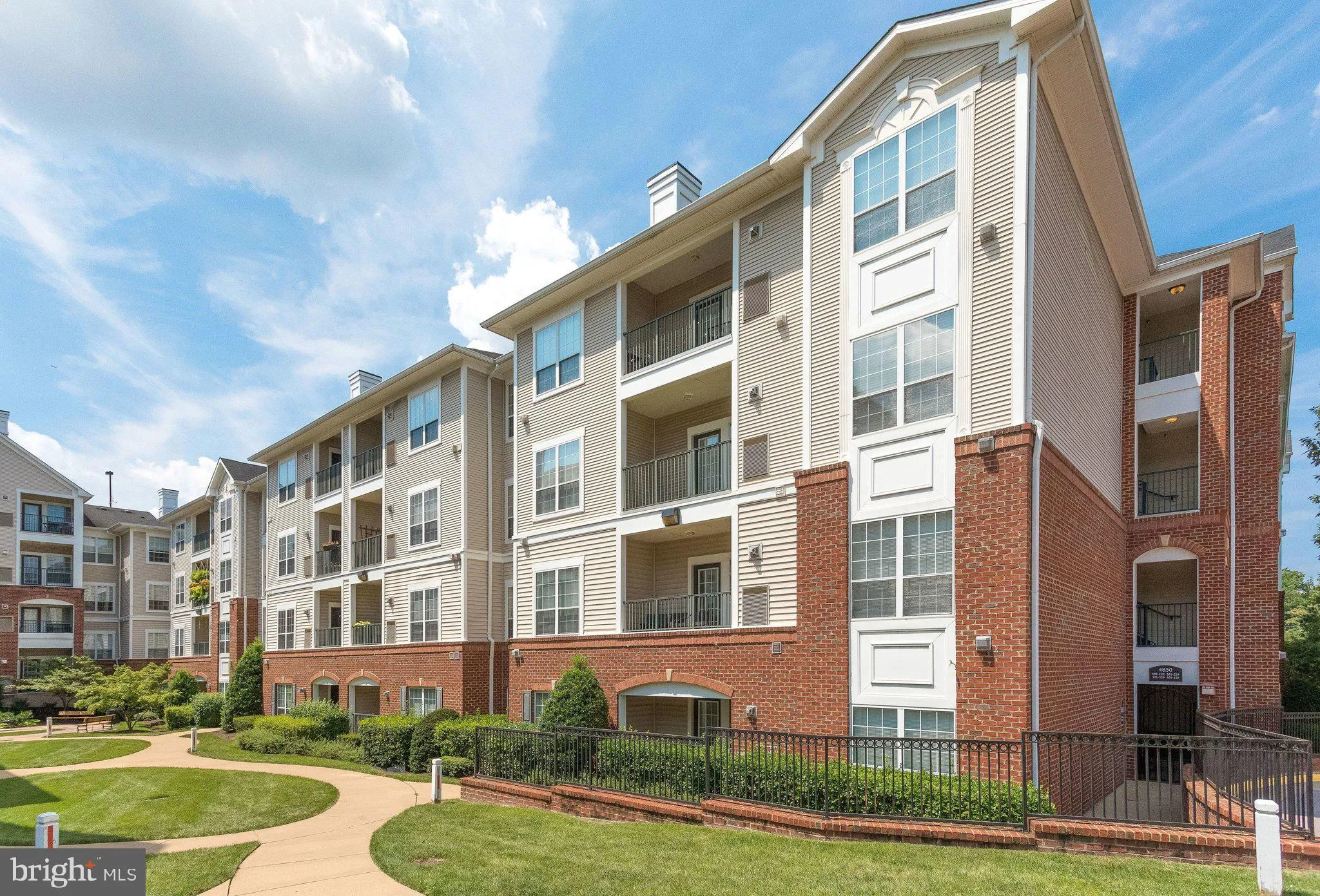 4850 EISENHOWER AVENUE, Alexandria, VA 22304