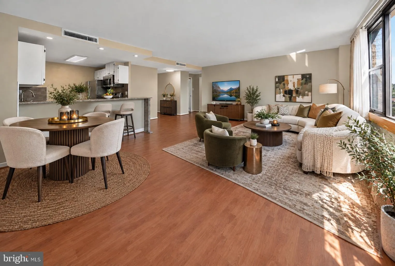 4600 DUKE STREET, Alexandria, VA 22304