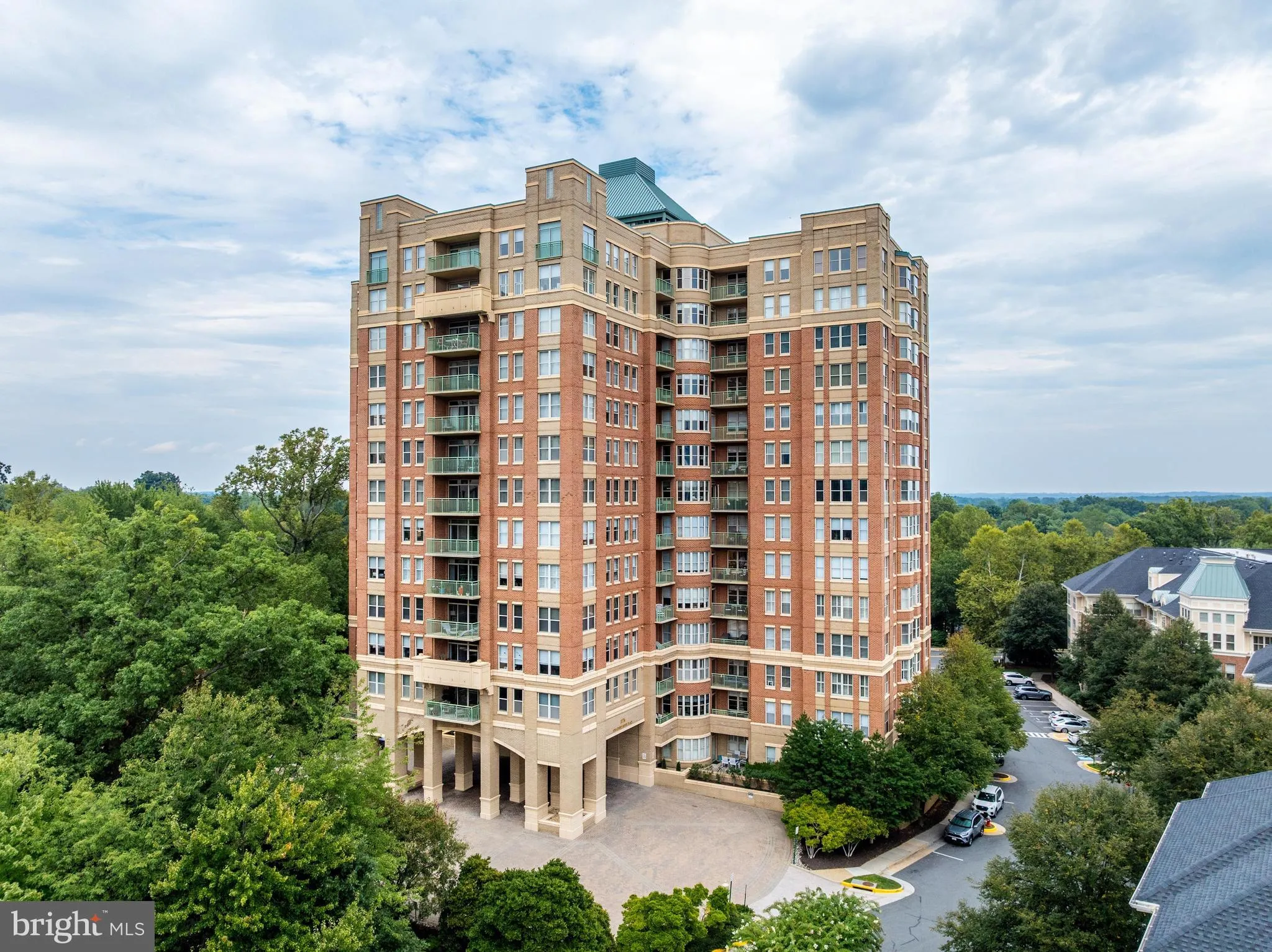 11776 STRATFORD HOUSE PLACE, Reston, VA 20190