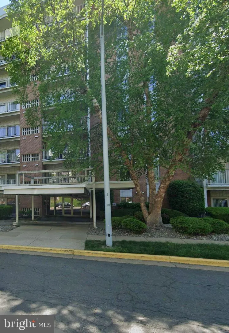 5250 VALLEY FORGE DRIVE, Alexandria, VA 22304
