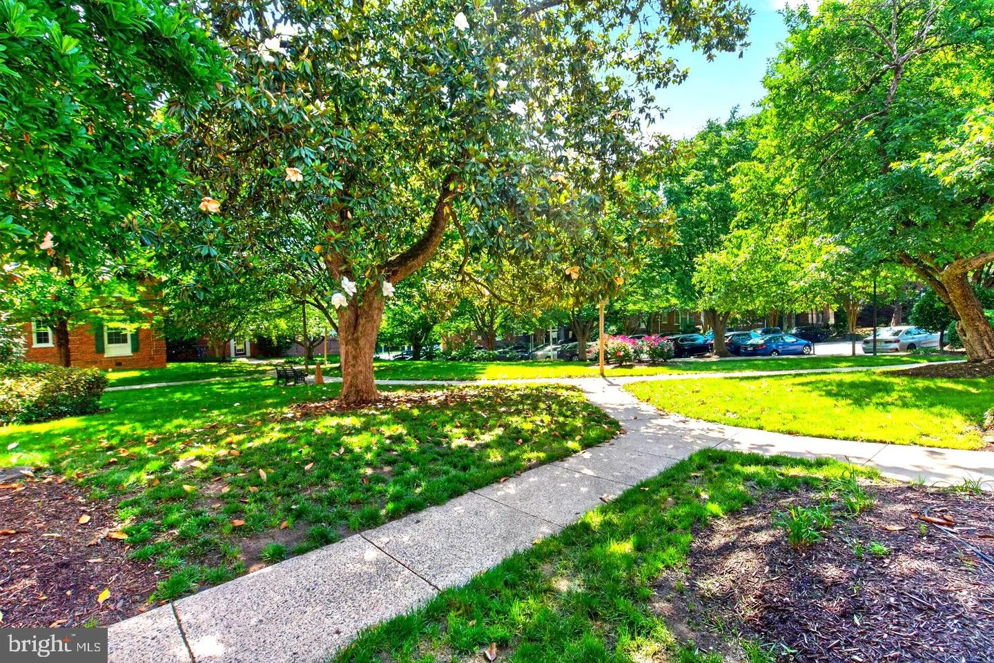 1811 KEY BOULEVARD, Arlington, VA 22201