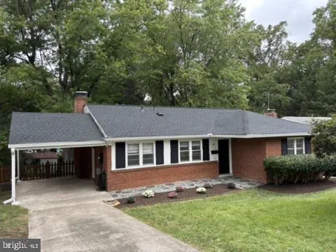 668 ILLINOIS STREET, Arlington, VA 22204
