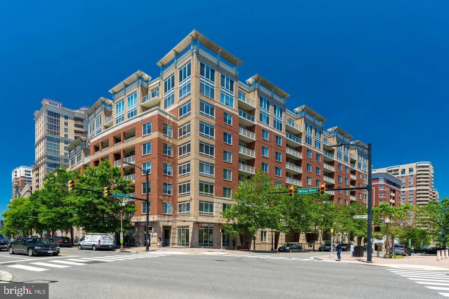 820 POLLARD STREET, Arlington, VA 22203
