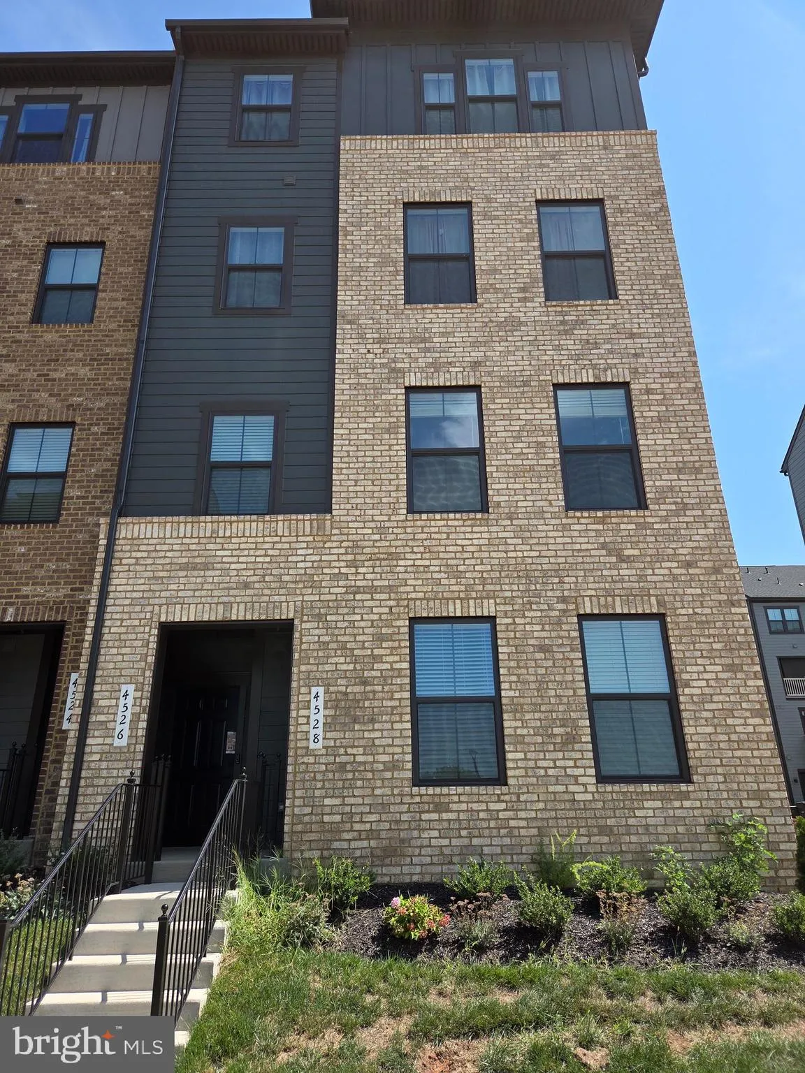 4528 DANDELION LOOP, Chantilly, VA 20151