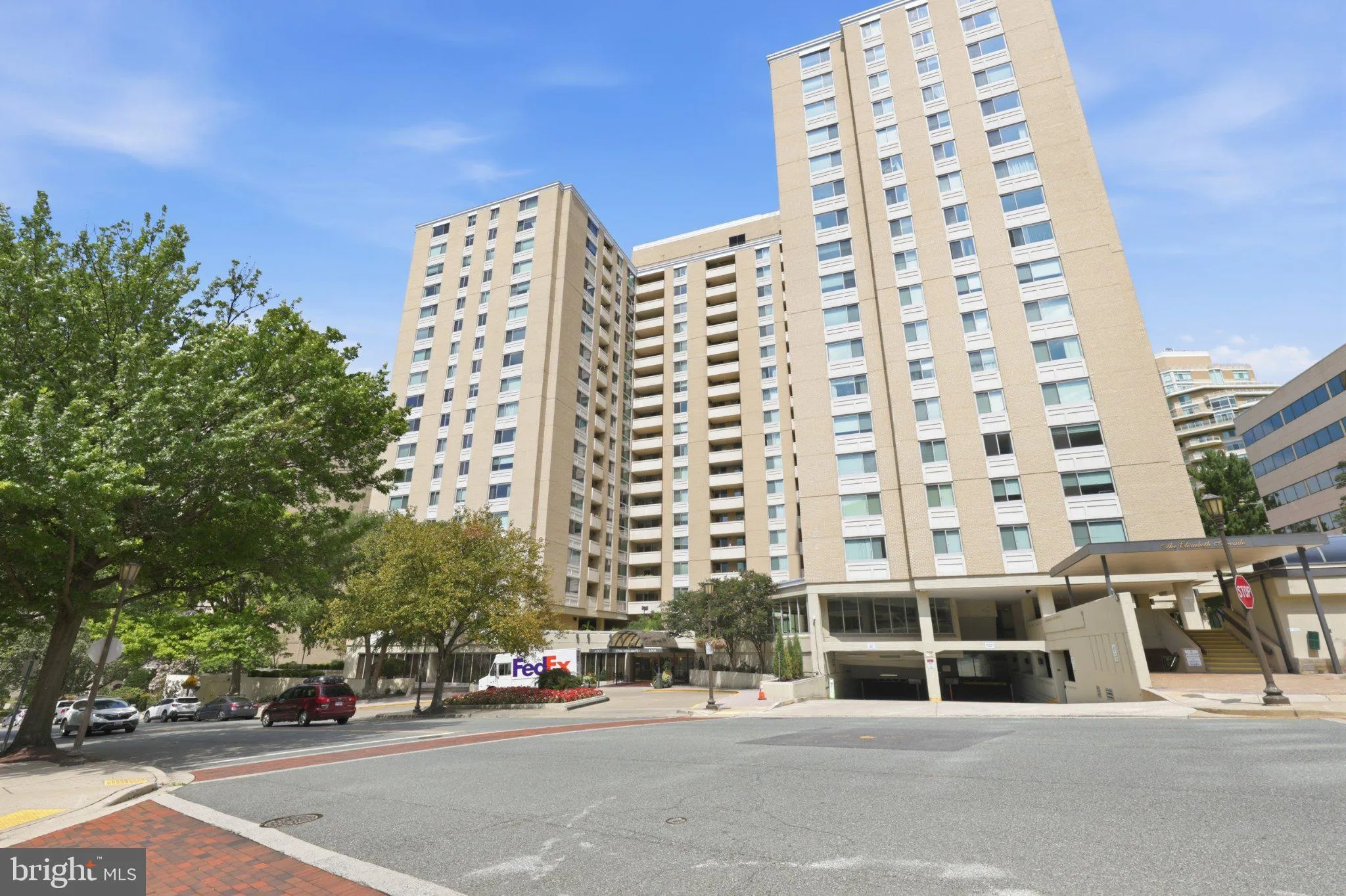 4601 PARK AVENUE, Chevy Chase, MD 20815