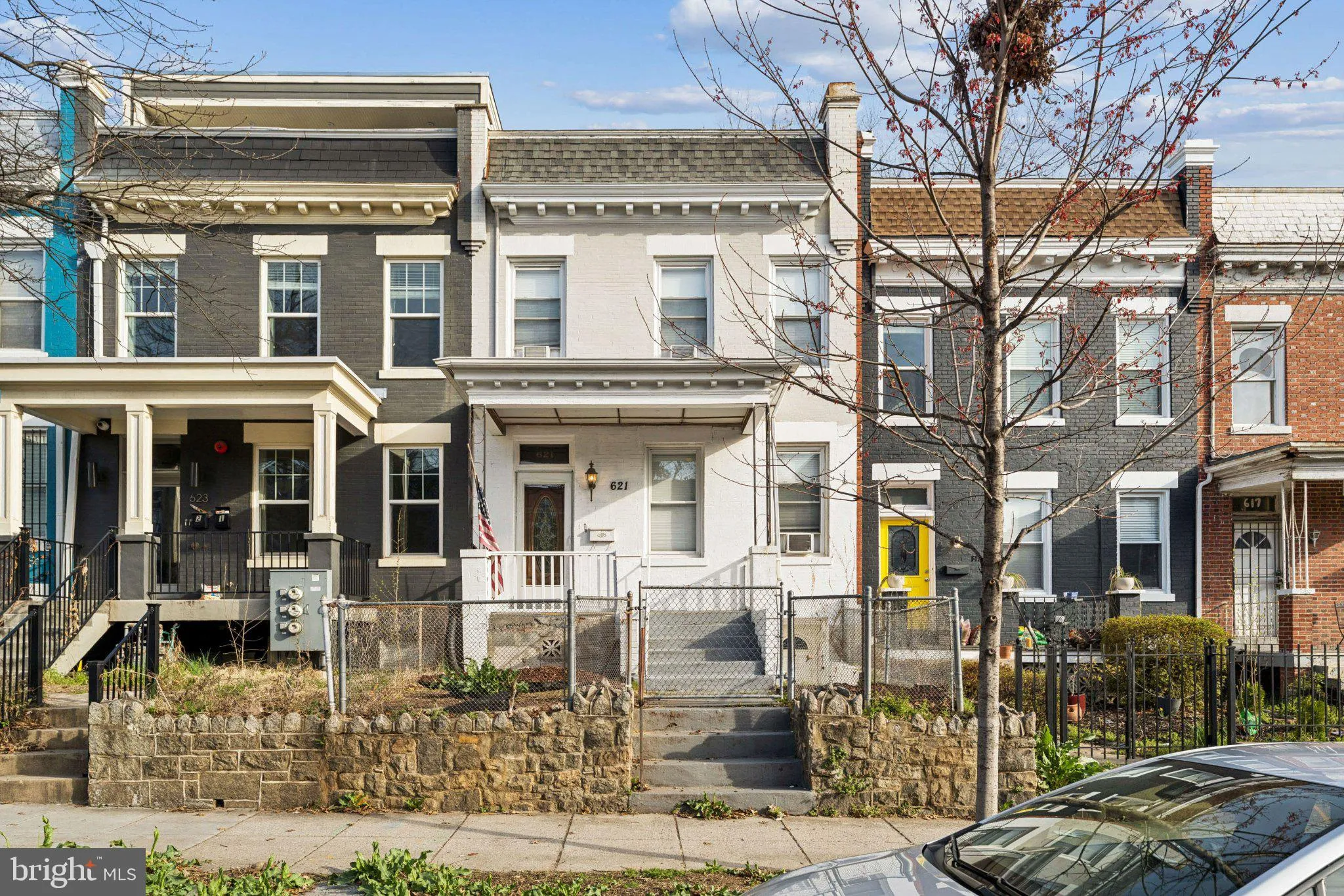 621 KENYON STREET, Washington, DC 20010