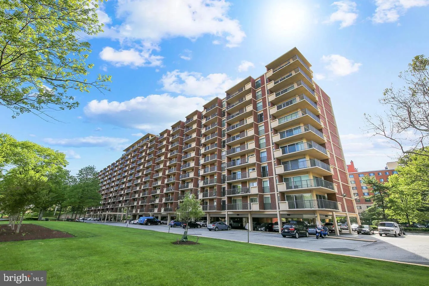 1300 ARMY NAVY DRIVE, Arlington, VA 22202