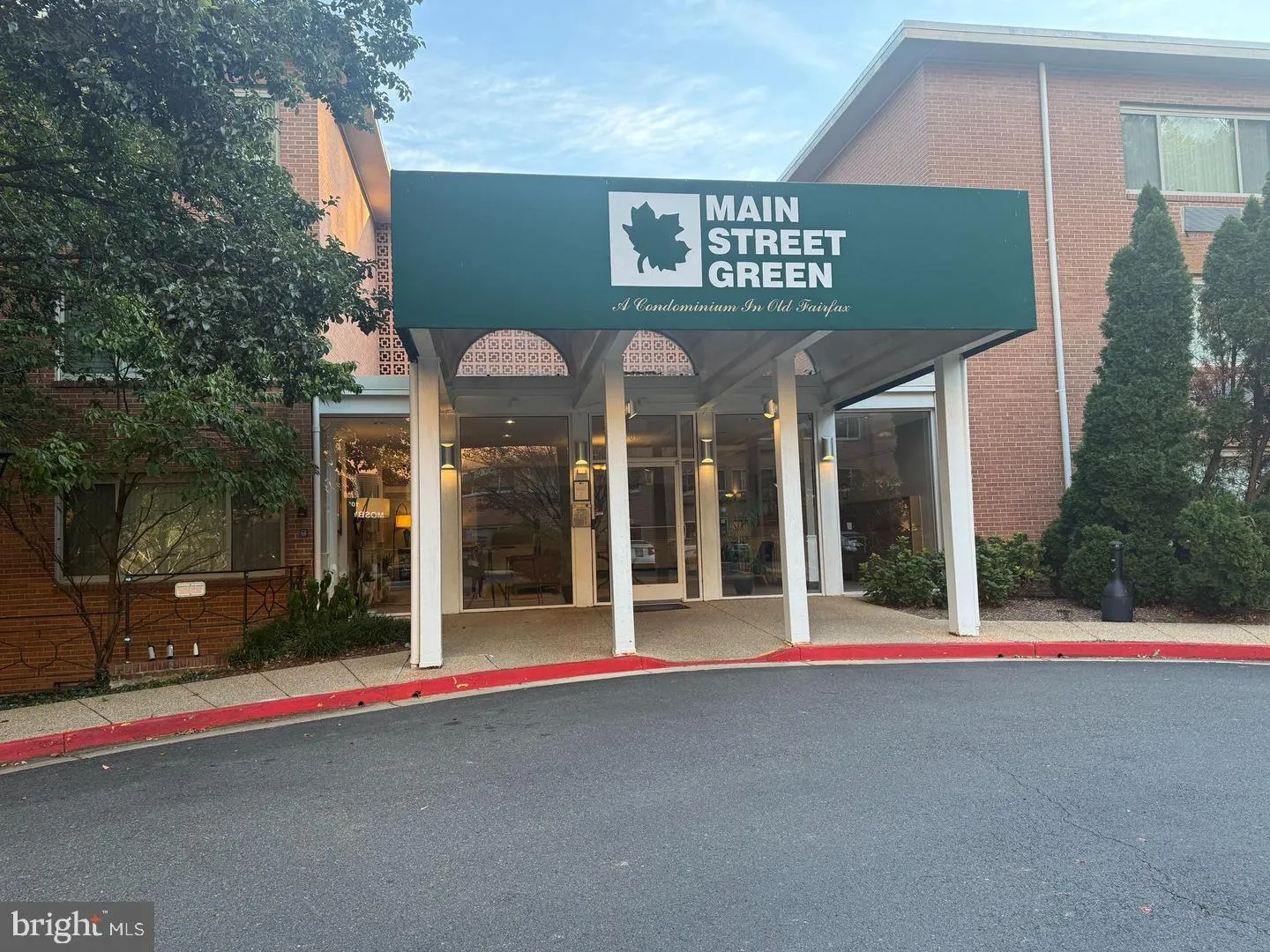 10570 MAIN STREET, Fairfax, VA 22030