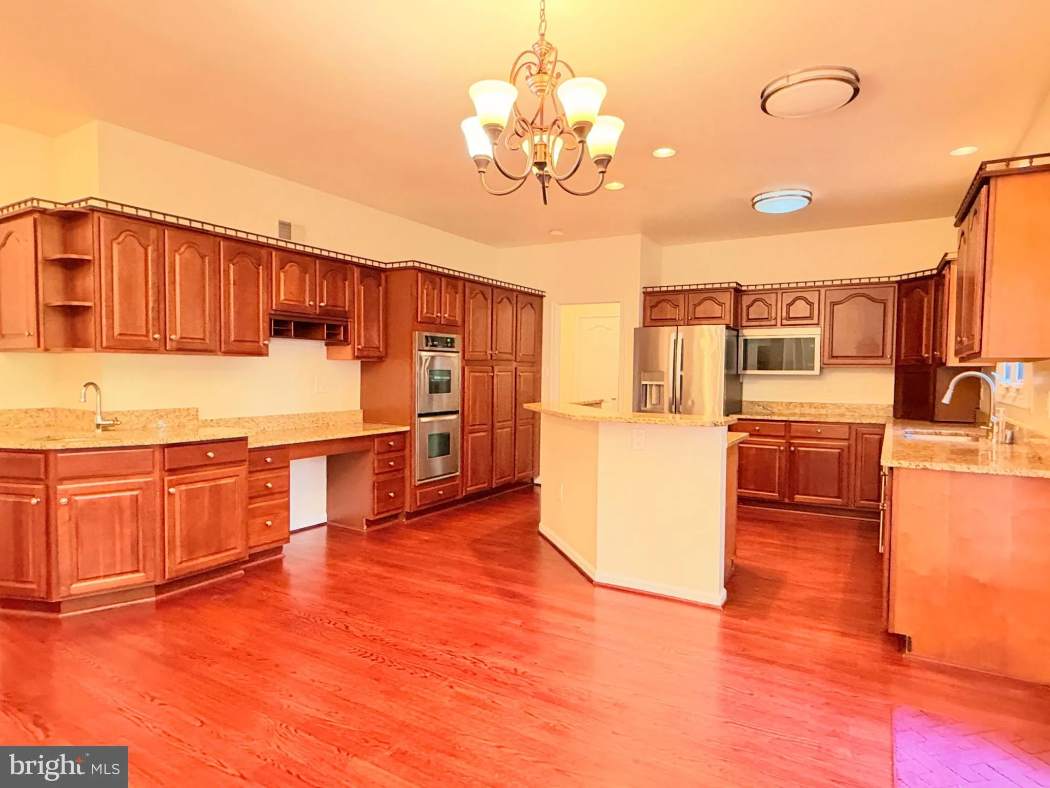 2206 CENTRAL AVENUE, Vienna, VA 22182