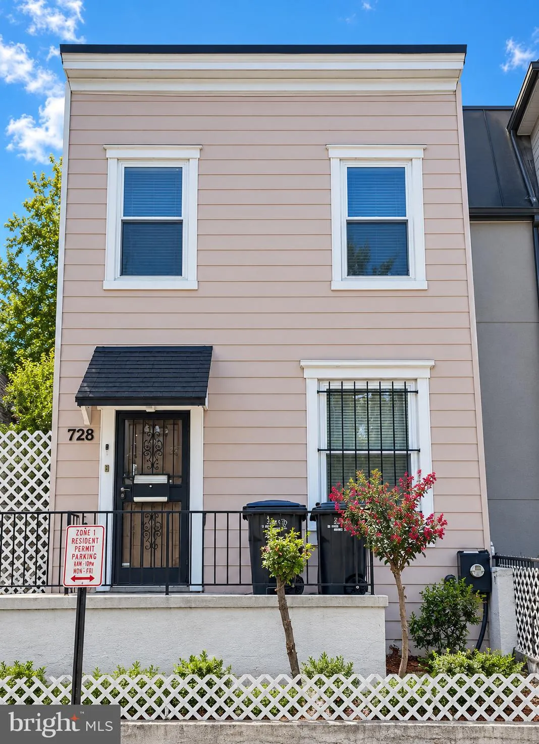 726 COLUMBIA ROAD, Washington, DC 20001