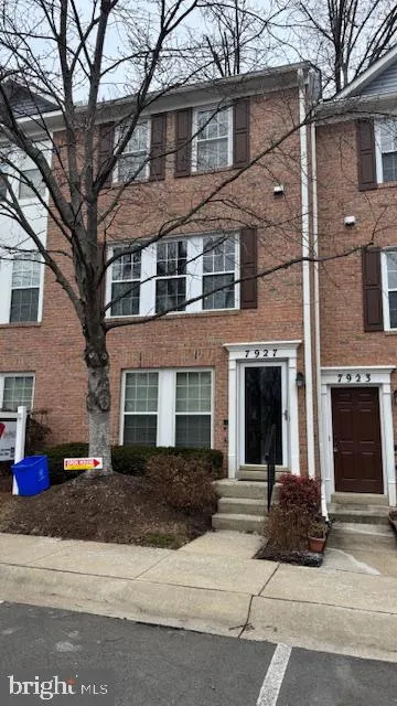 7927 FOXCREST COURT, Potomac, MD 20854