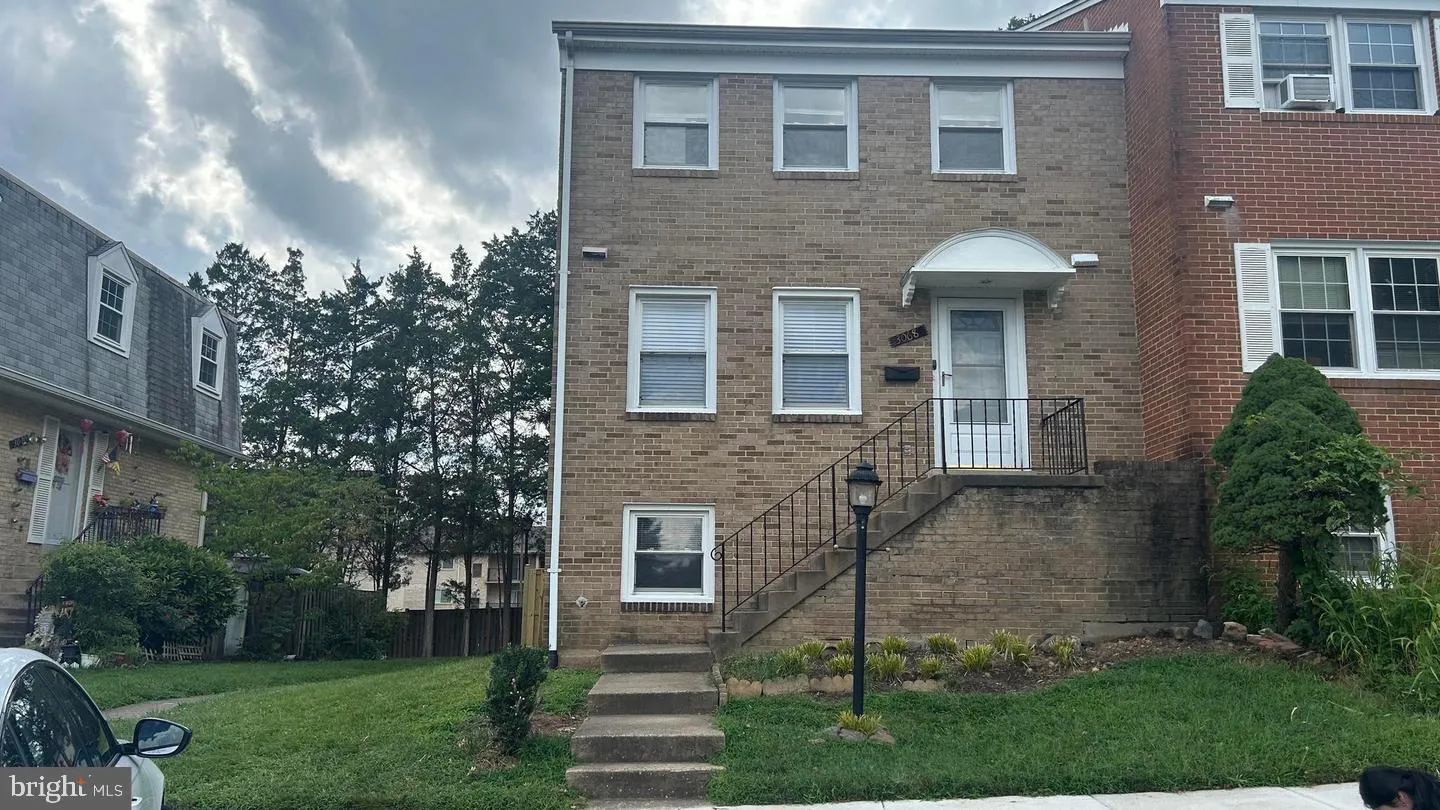 3068 COVINGTON STREET, Fairfax, VA 22031